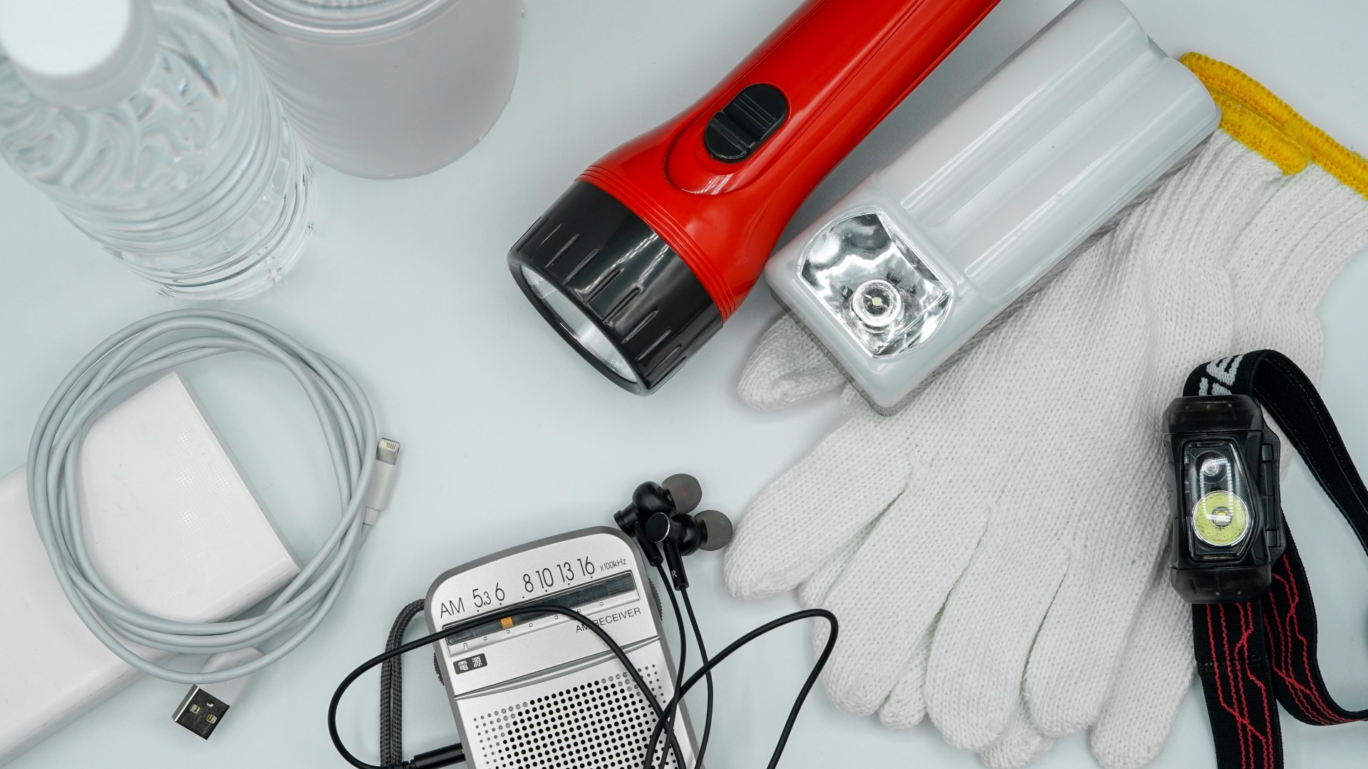 🔰【3月1日は防災用品点検の日】1か月分の備蓄？社員寮の本気の防災備蓄を公開