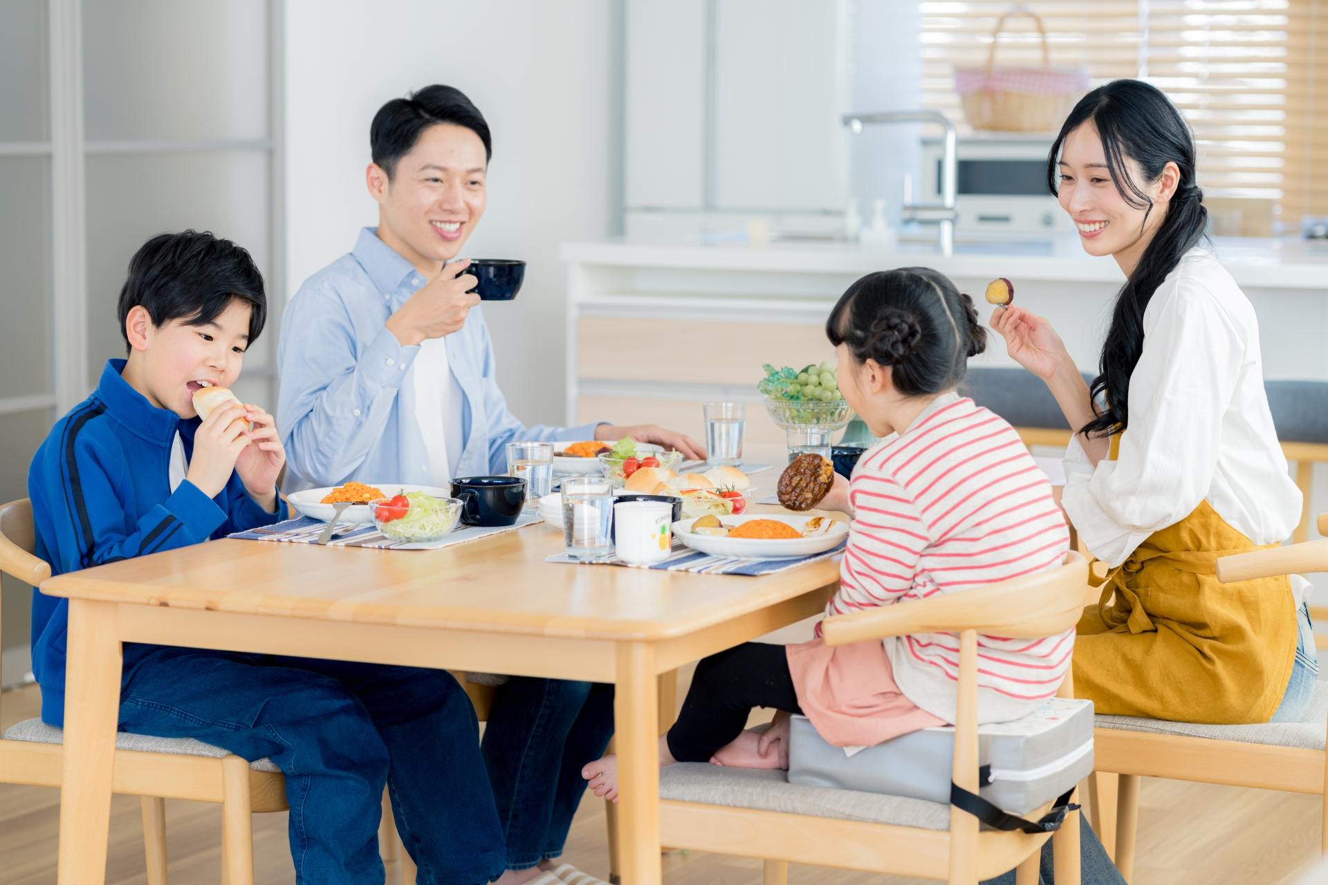 「献立を考える時間」を、「家族の時間」へ