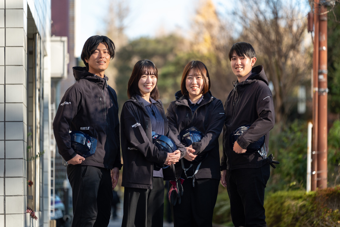 新卒・若手社員の1日の流れをご紹介します