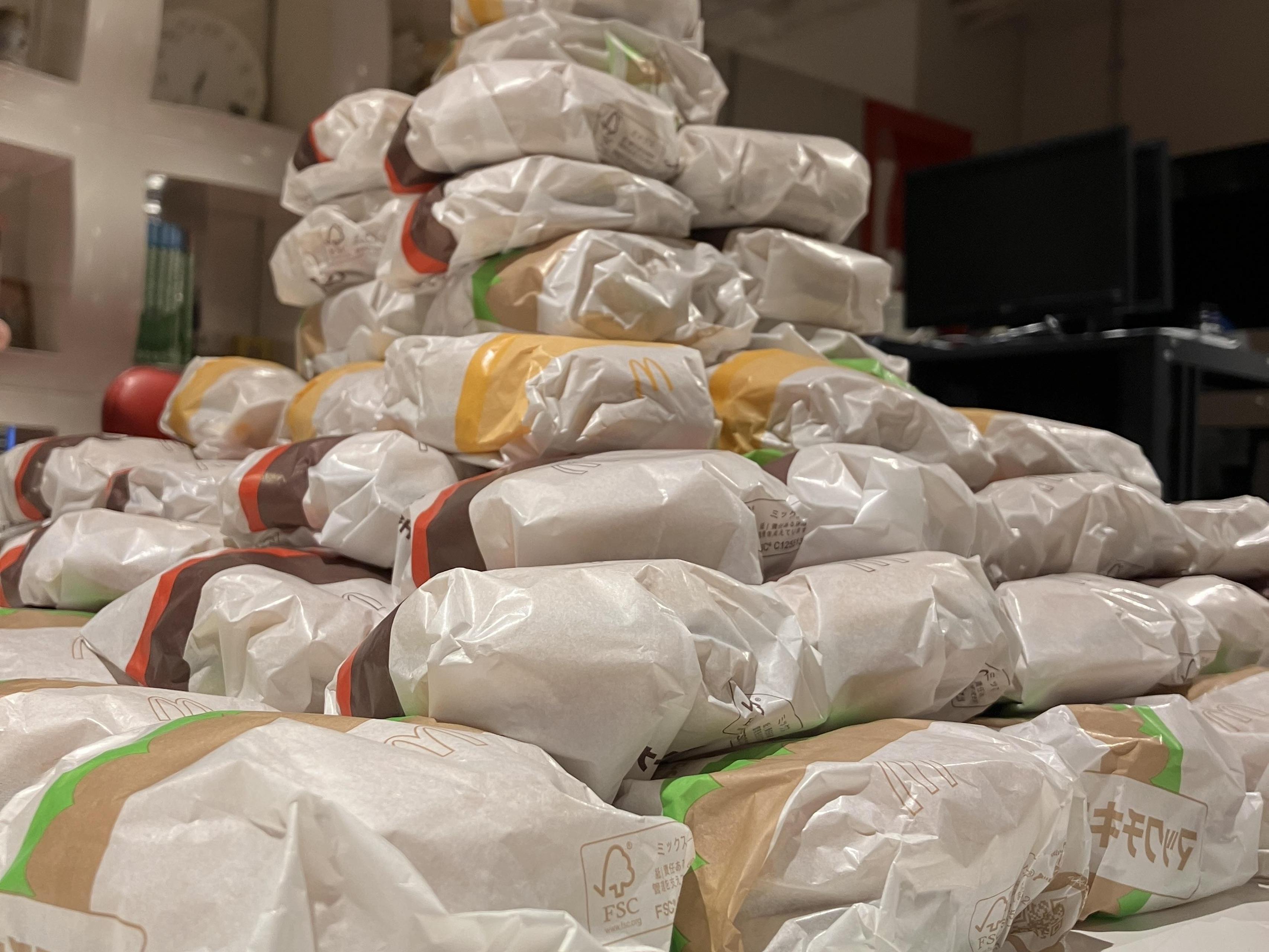 ハンバーガーで宇宙に行こうと思う🍔