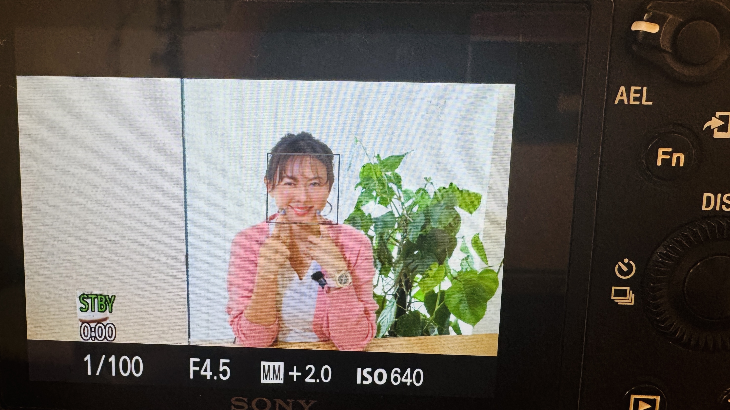 【代表メッセージ】「与えたがり」は、何者でもない私たちが生き残るための生存戦略だった。代表取締役・平川アズサが語る『爆撃成長の極意』