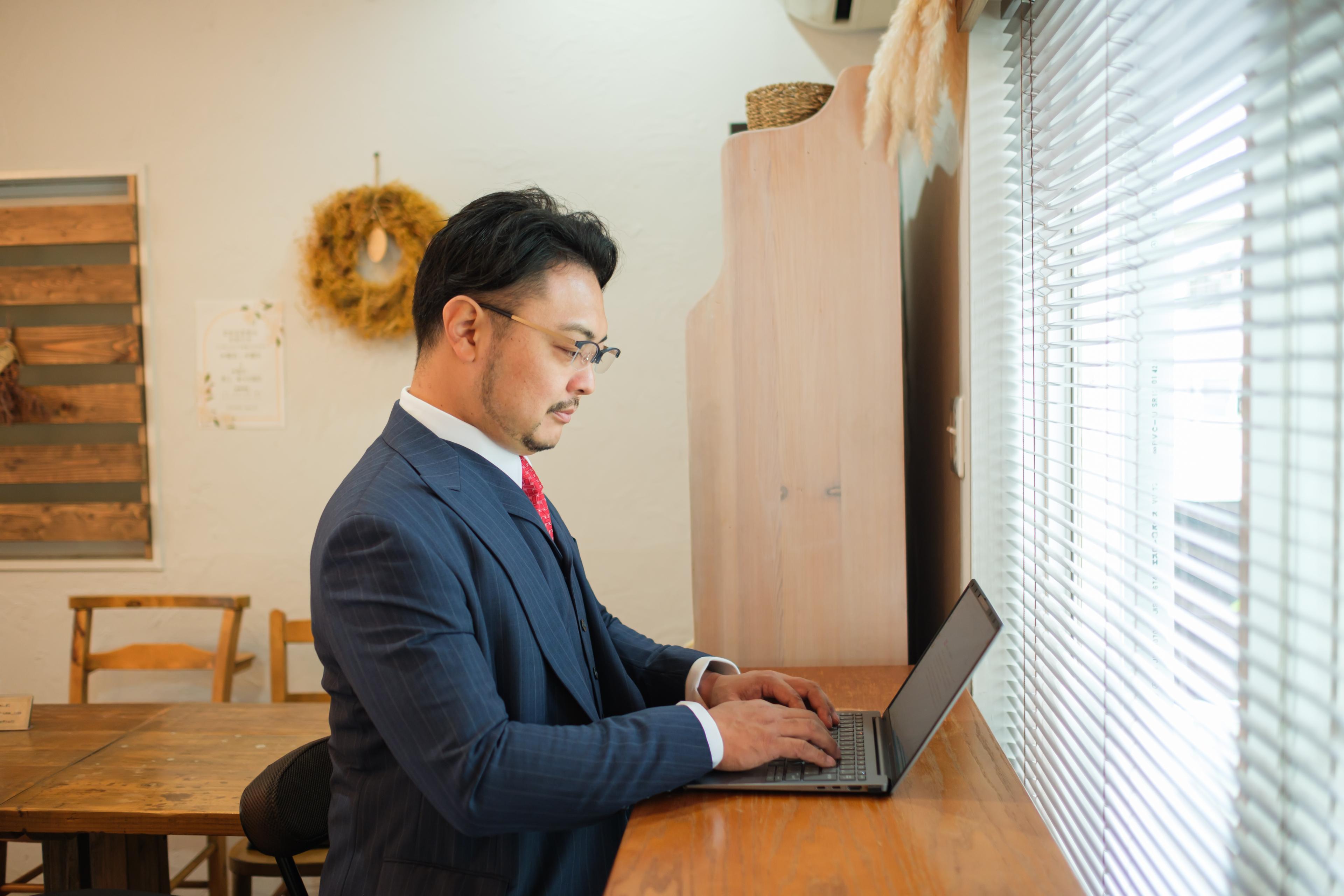 【創業エピソード第2章：現在】「評論家」は、正しいことを言う。「伴走者」は、結果を引き受ける。それが、シンクレアの覚悟。