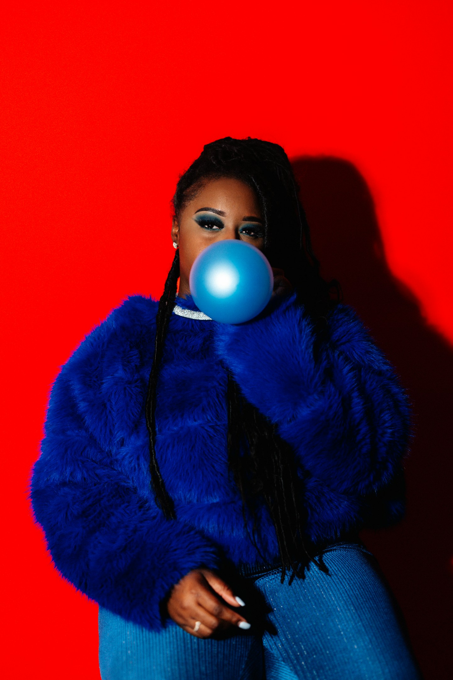 水のない金魚鉢を、リビングの中央に置く理由