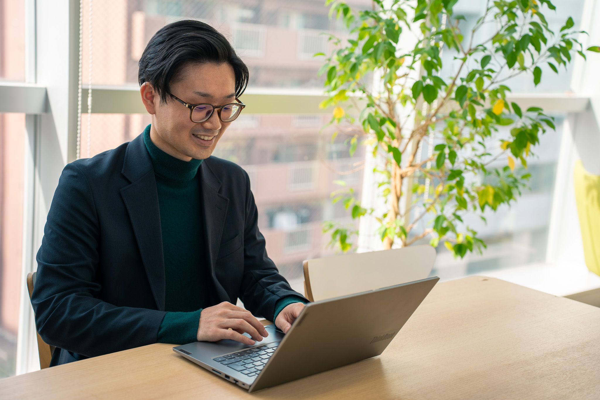 新卒で東北から関東へ。現場から内部監査へ、変化を楽しむmanabyでの挑戦