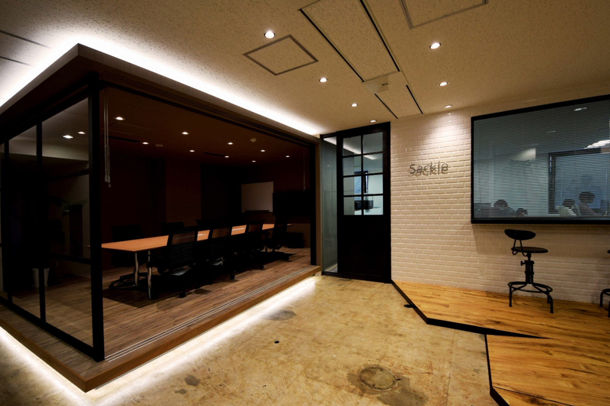 【エンジニア8名に直撃】100%自社内開発、地方拠点、未経験からの挑戦。サックルが選ばれる理由とは？