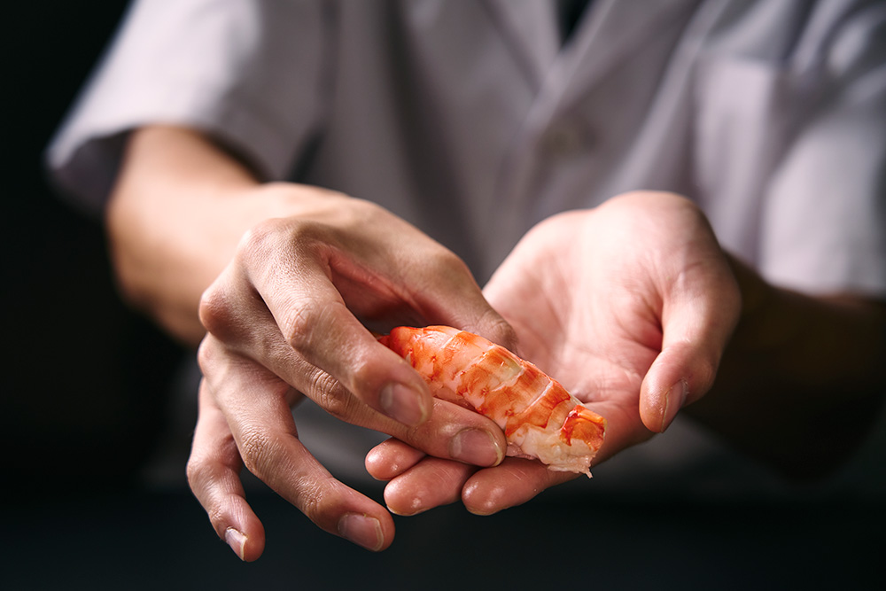 目の前で握る特別な体験！大好評の出張寿司をご紹介