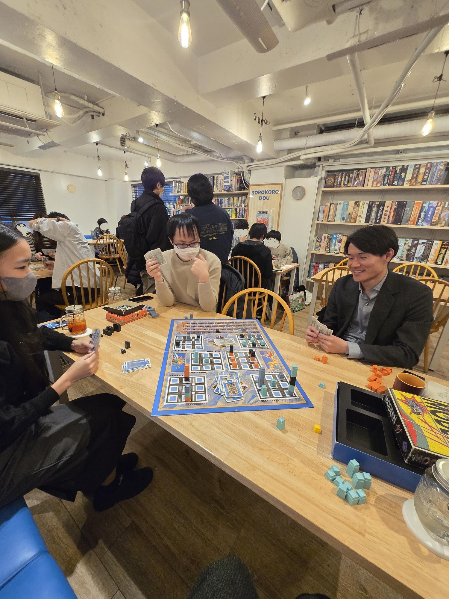 SELEO、毎月なにかやってます