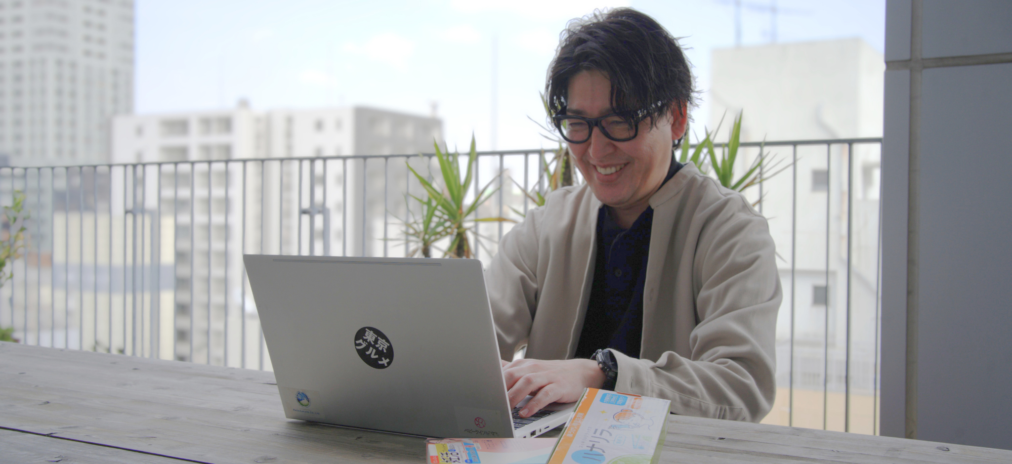 8年前のインタビューから、今へ。YoshiさんがCMOとして描く「事業成長のリアル」