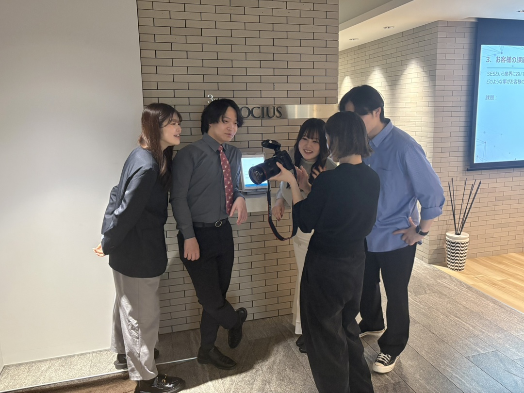 「この業界で一番、未経験エンジニアを手厚く支える会社へ」求人媒体用写真撮影