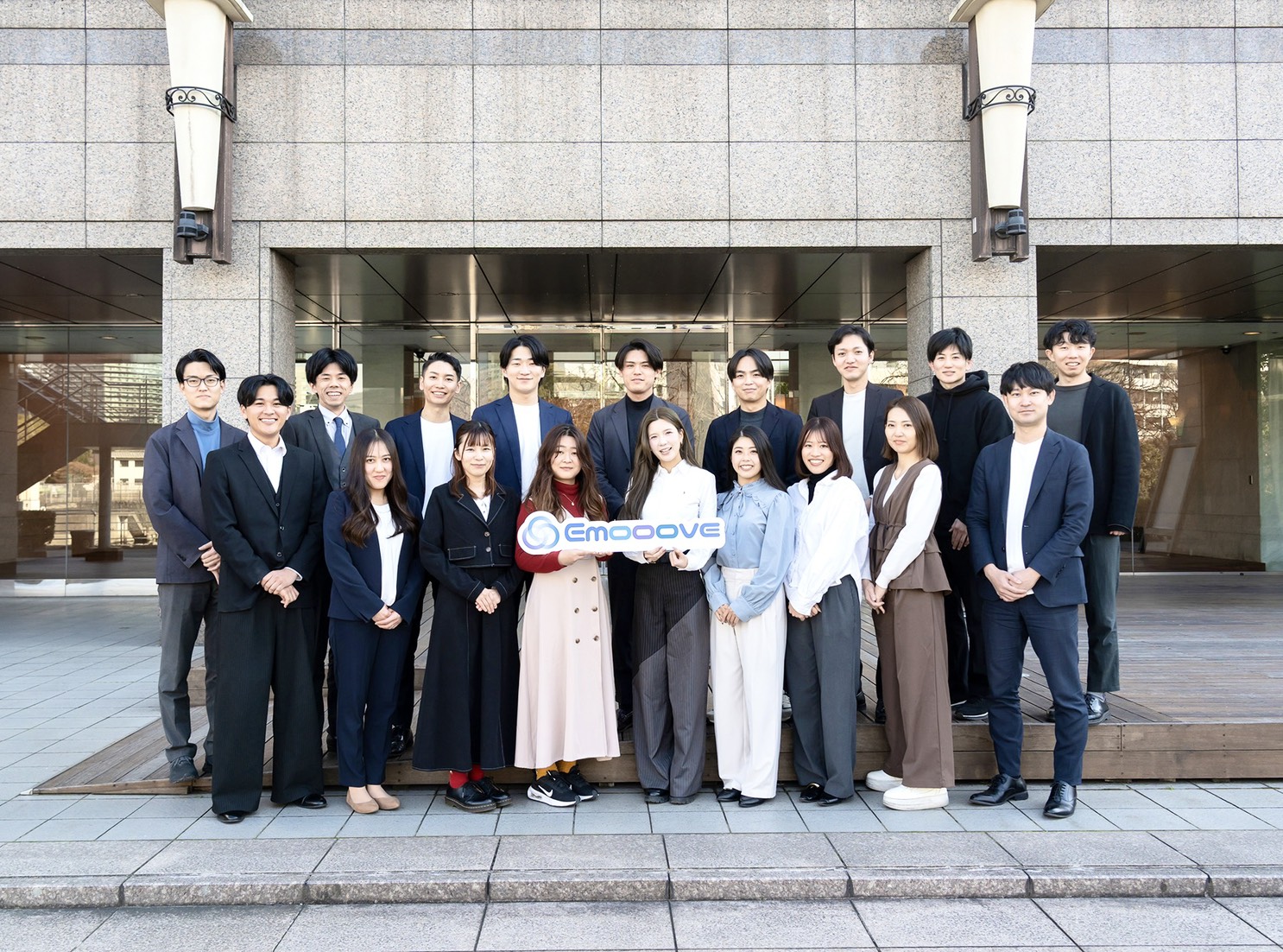 「想像と違う」が入社後に判明しました—Emoooveの事業、ちゃんと話します。