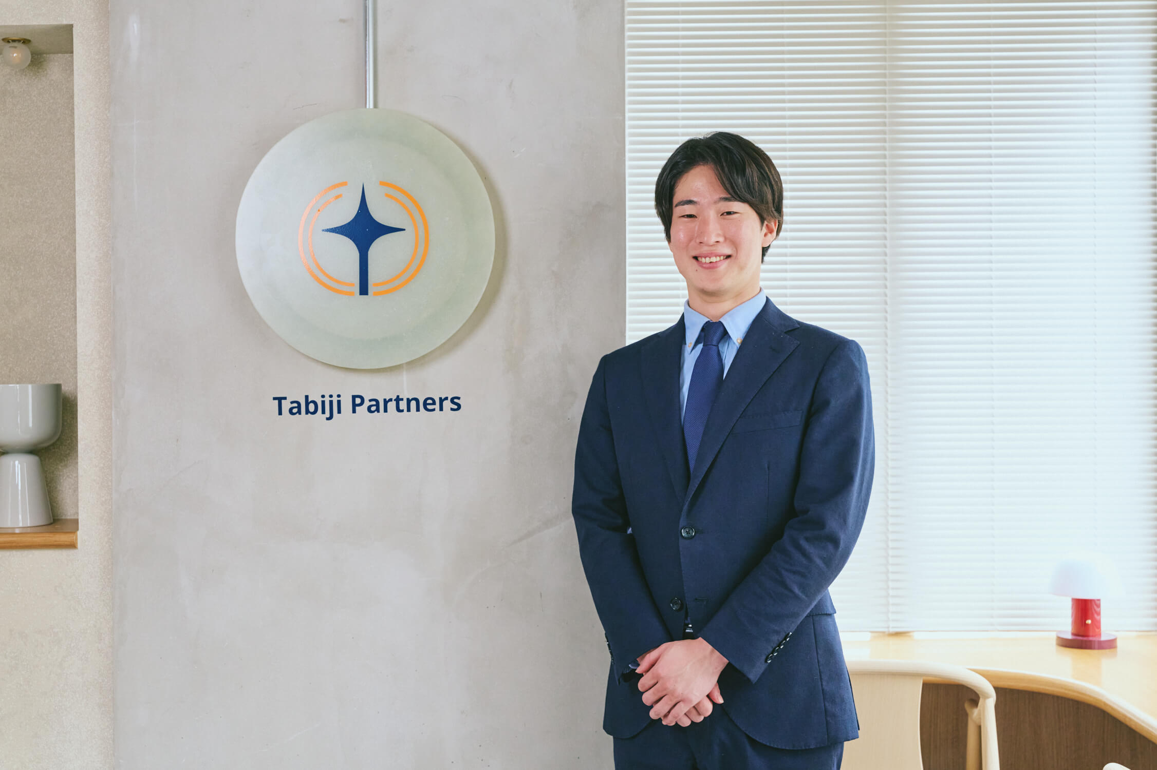 「強い組織は“共通言語”で動く」社訓で勝つ、民泊M&Aベンチャーのリアル