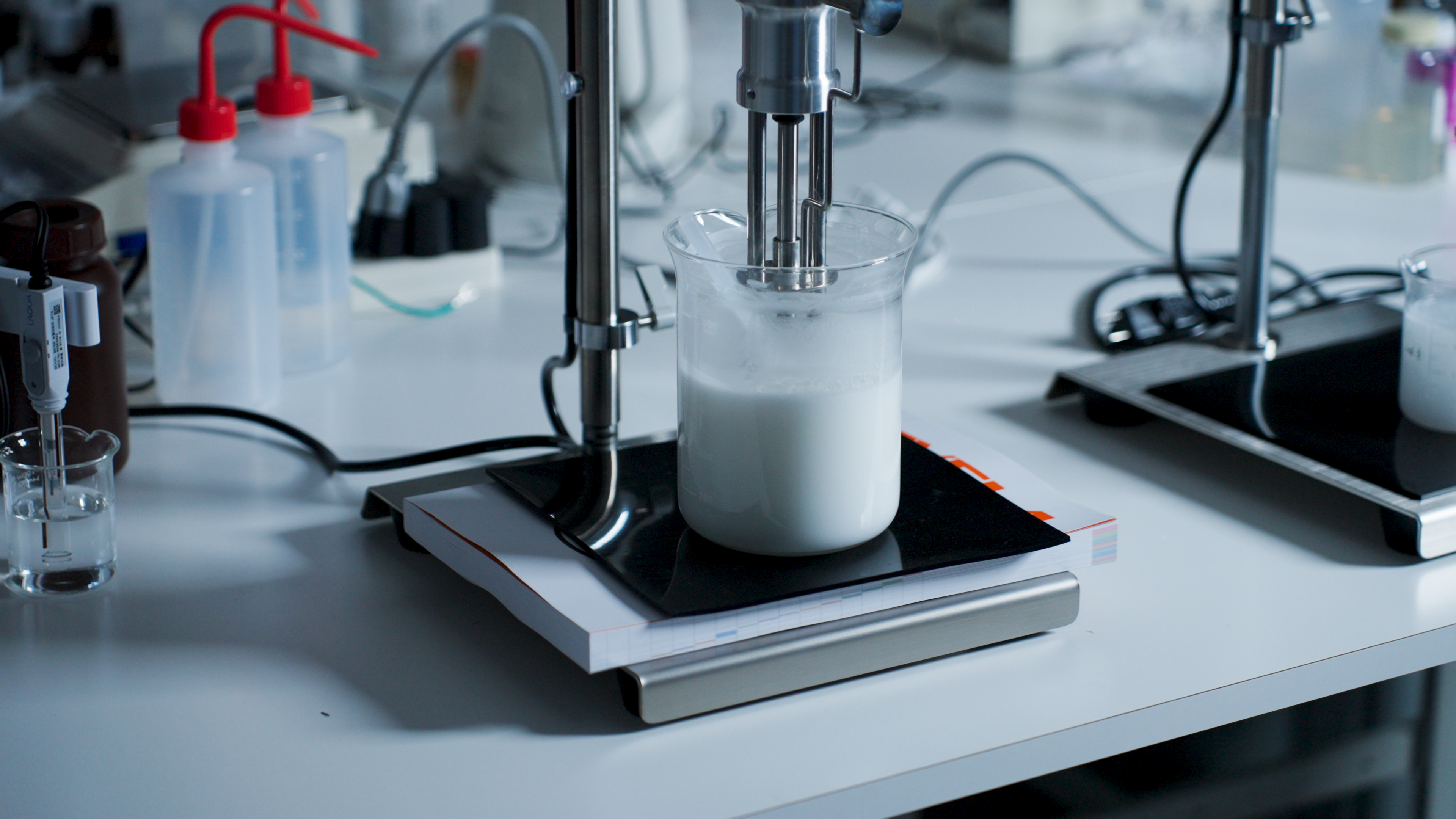 「作るだけのOEM」は、もう終わりにしたい。J-Beautyを再び世界の主役へ