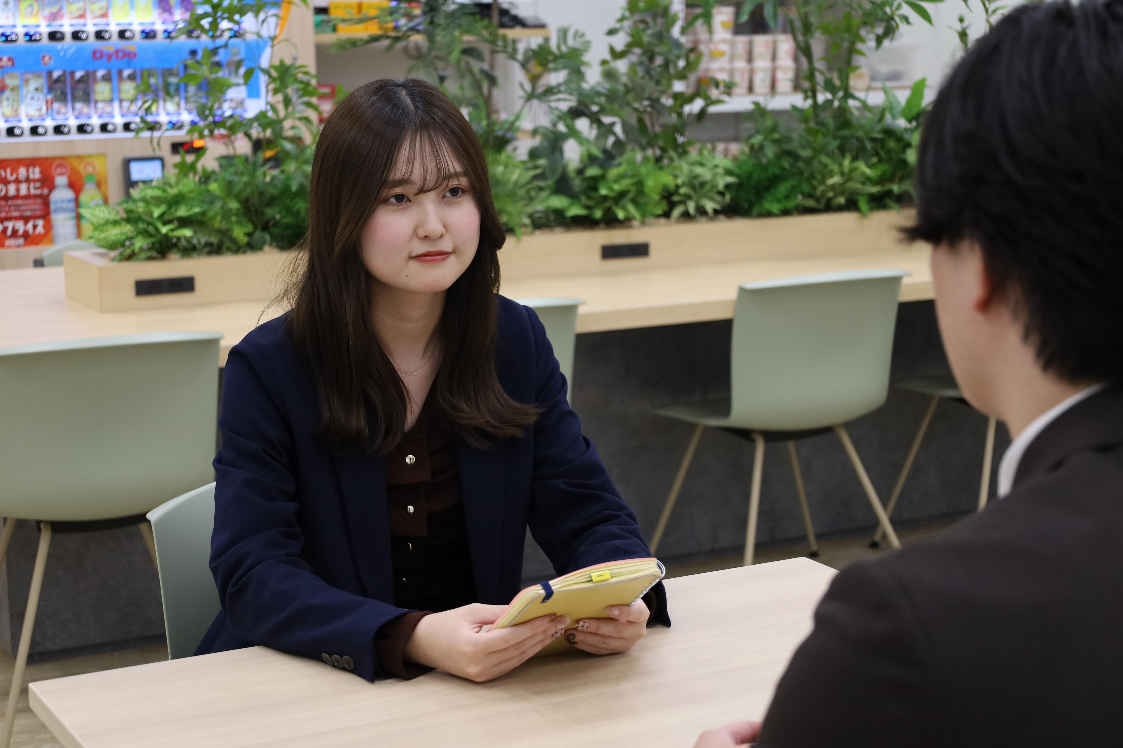 「年功序列じゃなくて本当に良かった」元テレビ局ADが、未経験から入社1年9ヶ月でマネージャーへ駆け上がった軌跡