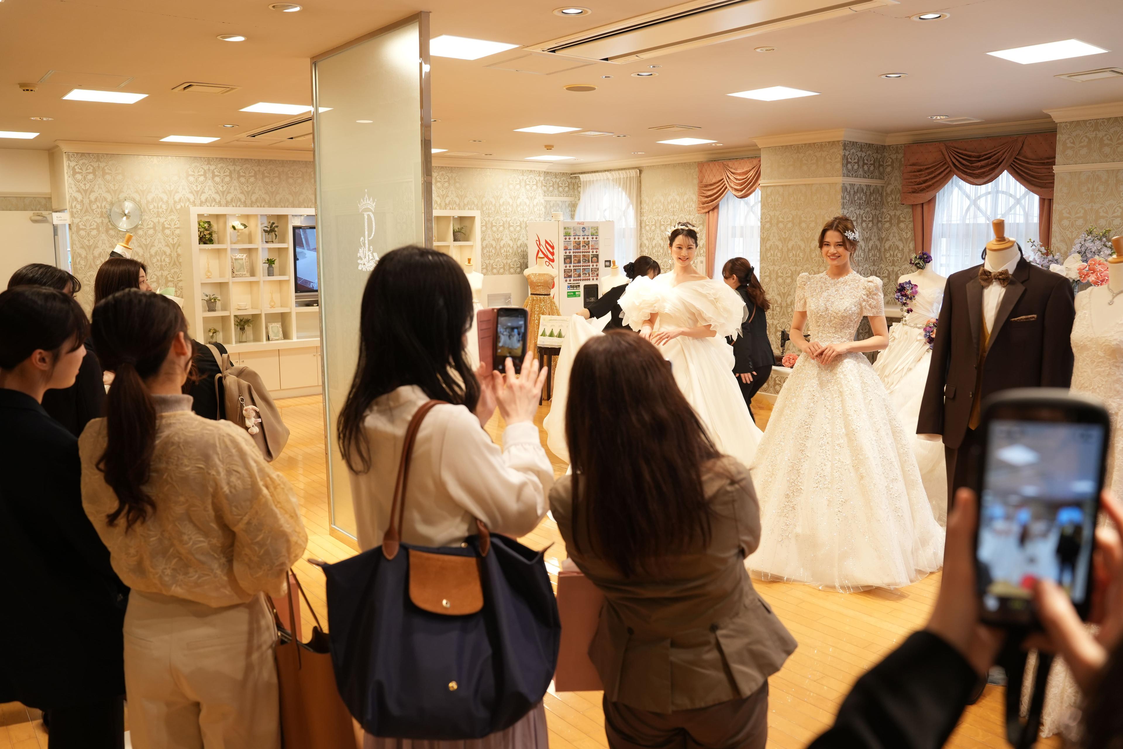 2026年新作カタログプロモーション｜4月9日新作衣装ファッションショー開催