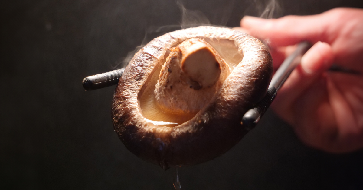 「椎茸は焼いて食べる」その一言から黒椎茸は生まれた