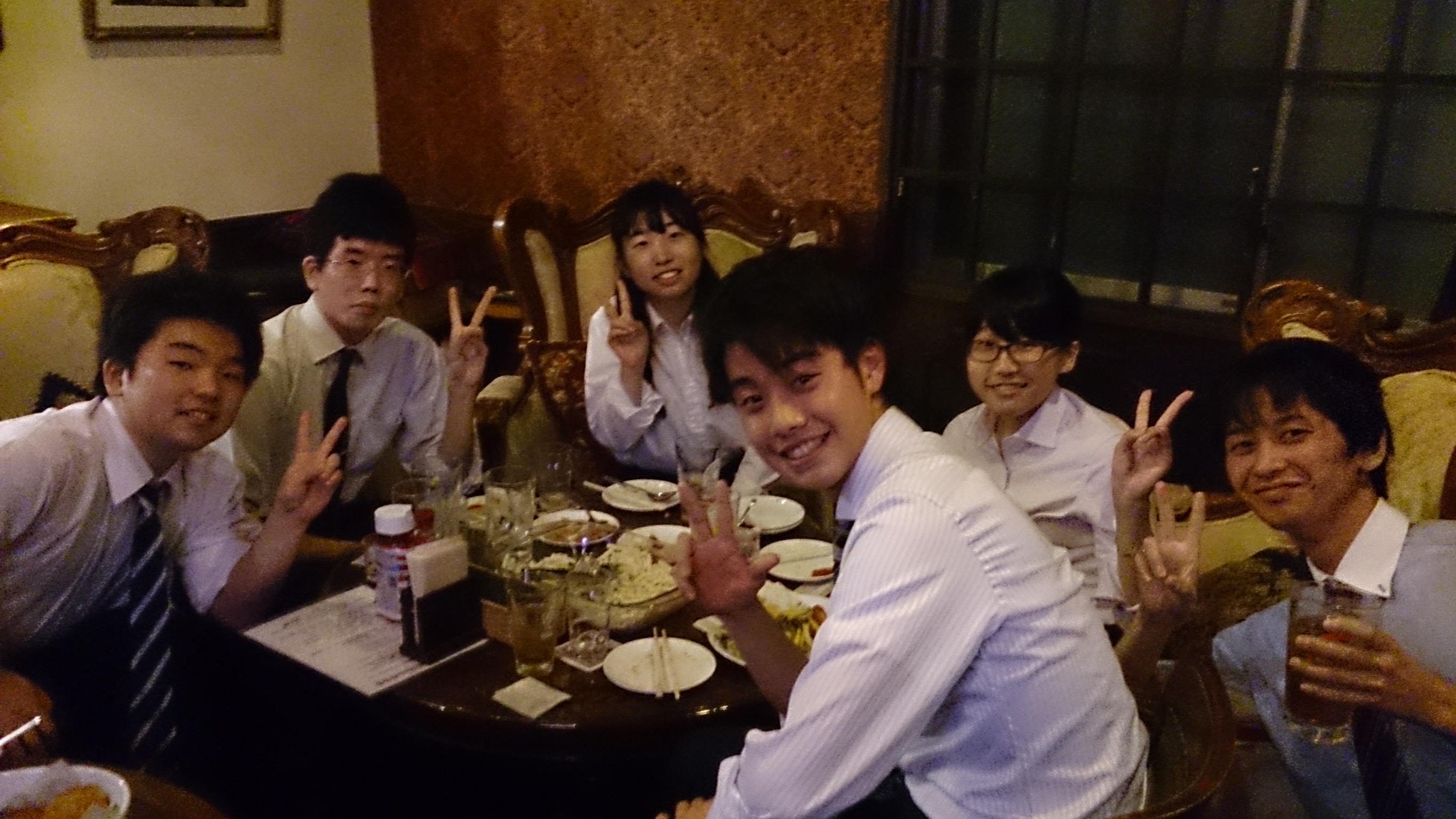 【社員インタビューVol.1】「生徒→講師→校舎長」内定を蹴ってまで、バイト先に就職した理由。