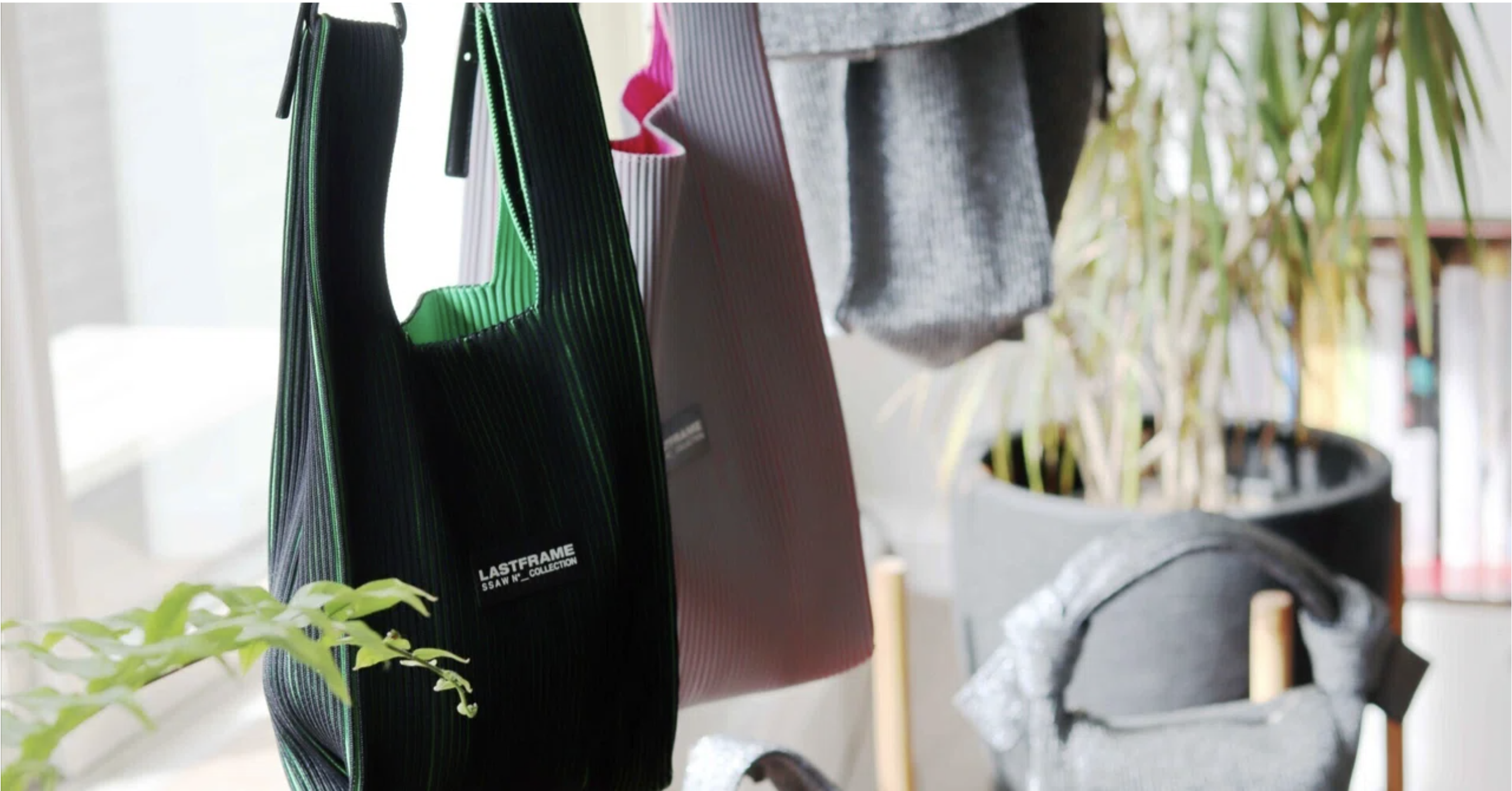 LASTFRAME参画｜「すでにあるものはつくらない」。日本の技術を世界へ、異端のニットバッグ誕生秘話と次なる挑戦