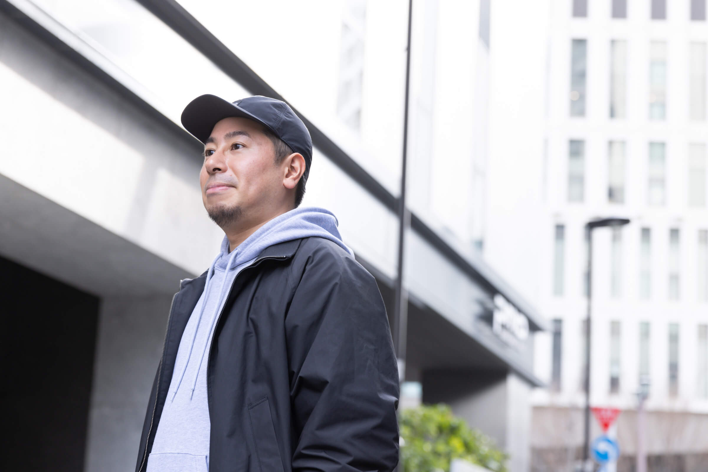 社員インタビュー | 音楽広告事業部 広告プランナー 酒井暁広