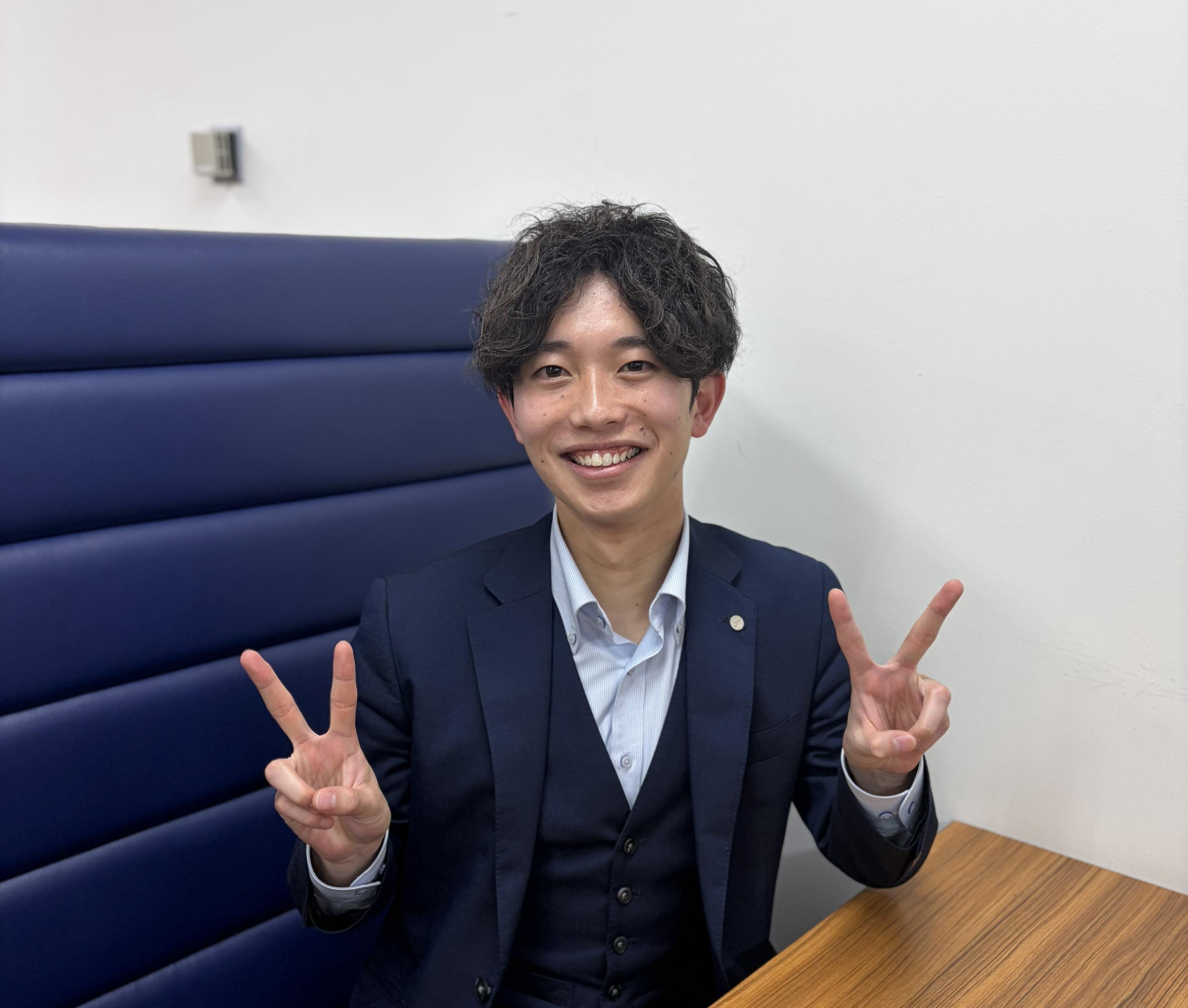 【入社秘話】「シャッター街をなくしたい」。地方の商店をWEBの力で救うため、私はアシストを選びました。