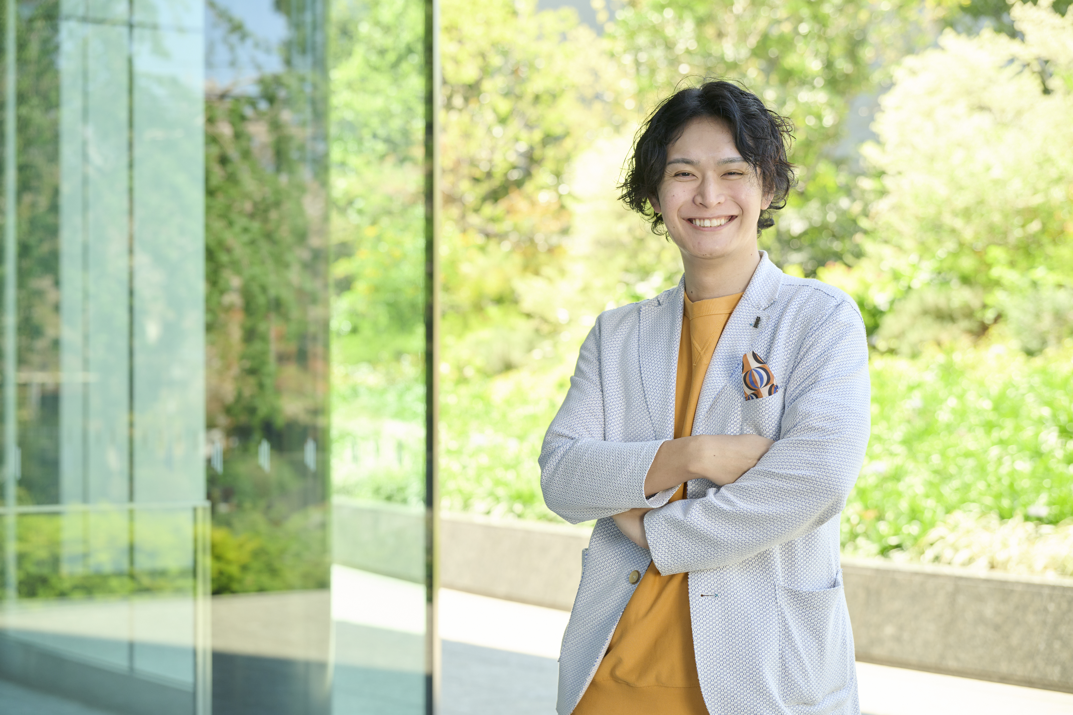「娯楽だけでなく、一生を支えるサービスにしたい」ホストから異色の転身を果たし、サービスとともに成長を続けるメンバーインタビュー