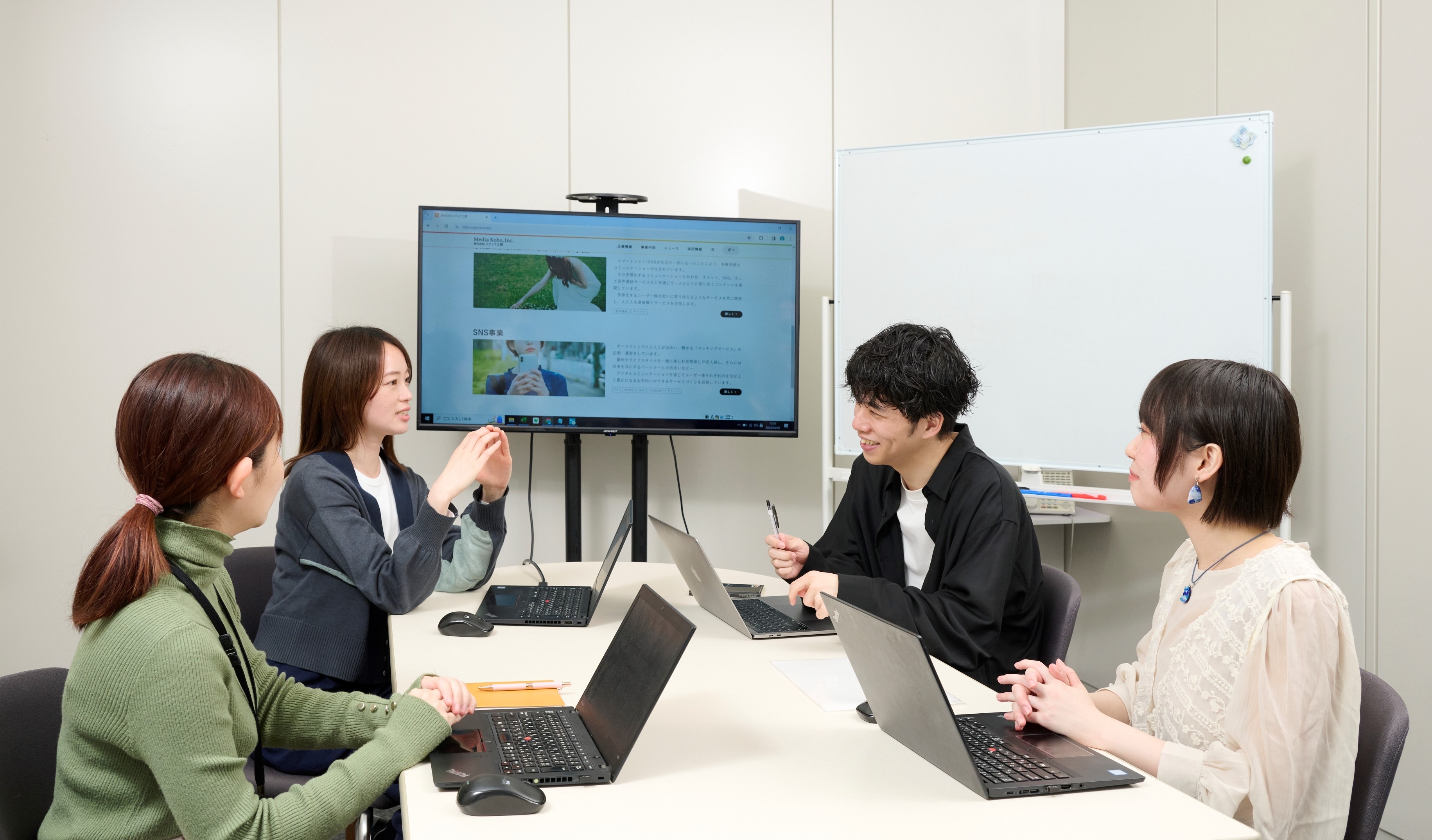 占いで人に寄り添うITベンチャーを支える事務職から見る「ここで求められること」