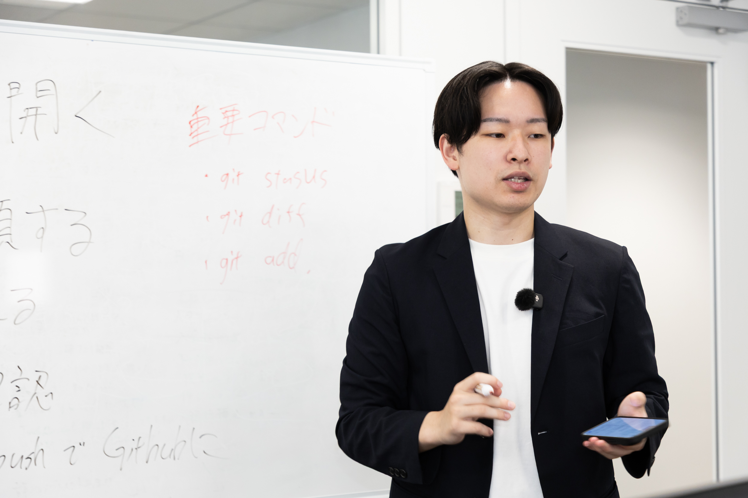 「スーパーマンは集めない」── ふつうの人がふつうにがんばる最強のチームを、戦略として目指している話