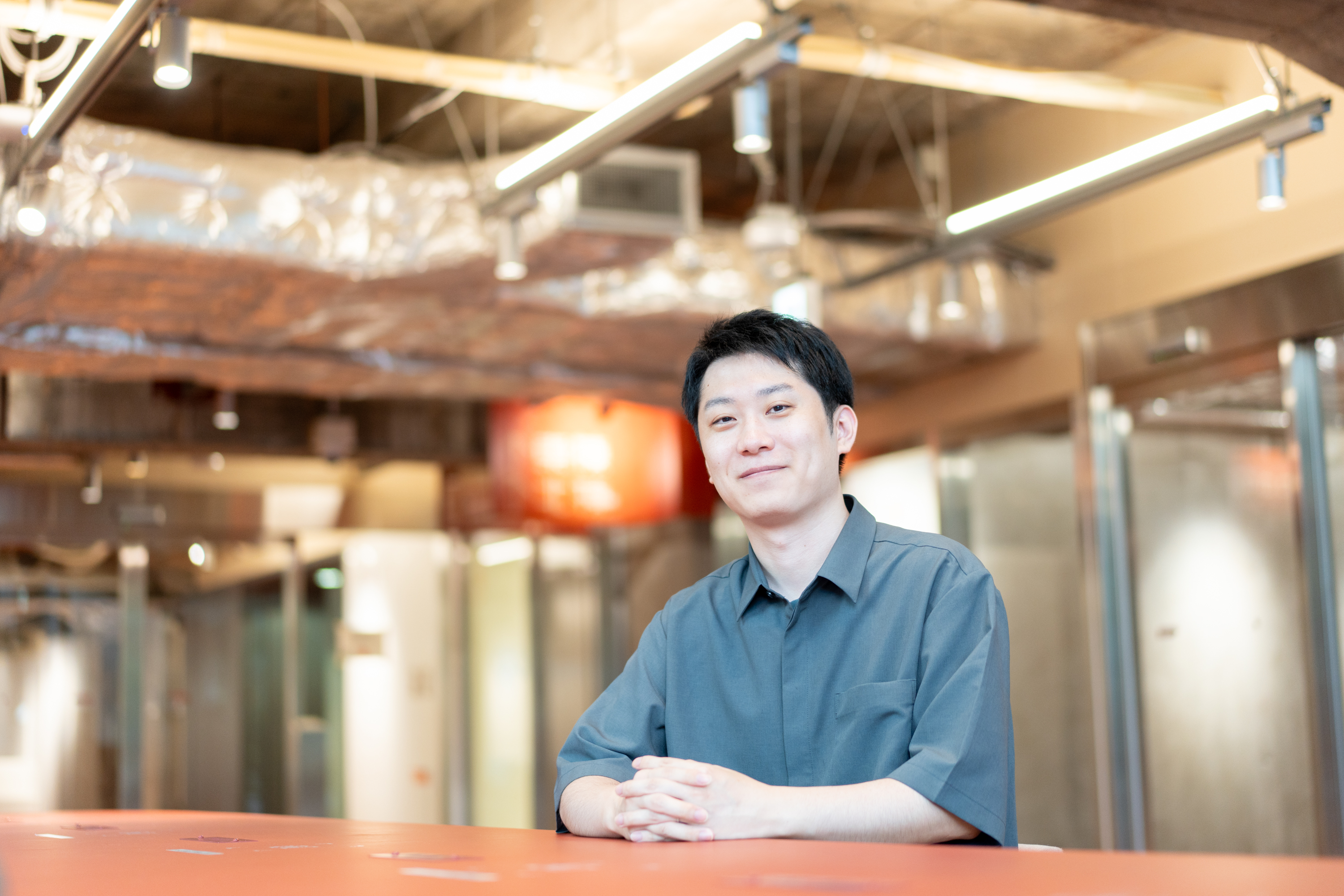 仕組みに縛られず、仕組みを創る。入社1年目のBIエンジニアが、組織とAIを使い倒して自らつかんだ裁量の拡げ方