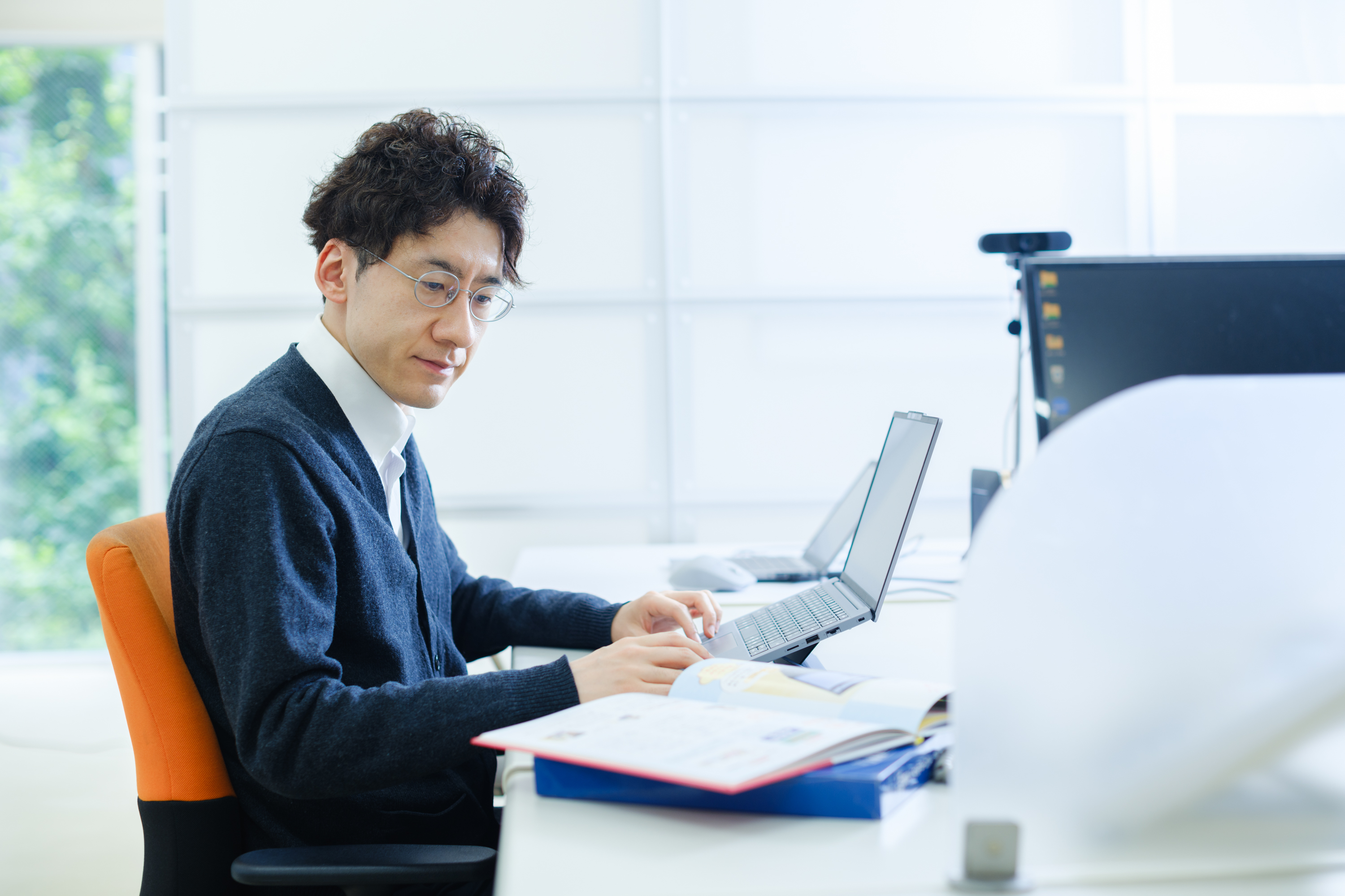 「売る営業」から、「課題を解決する営業」へ