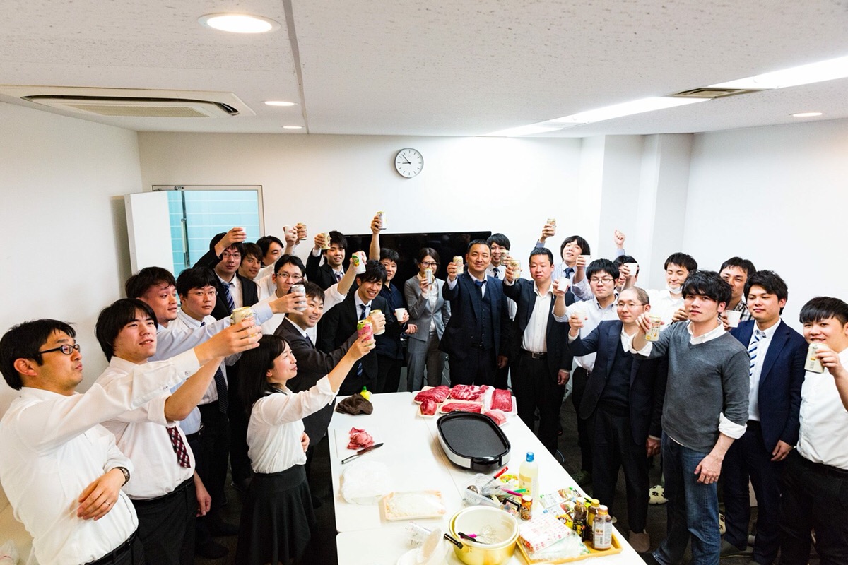 創業時から続く食事会。ウィズテクノロジーの勝負メシ！