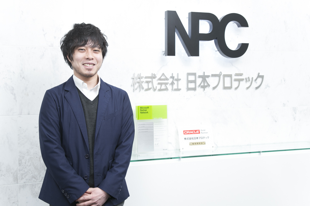 【社員インタビュー】インドネシアの経済を学んでいた文系出身の私が日本プロテックに入社した理由