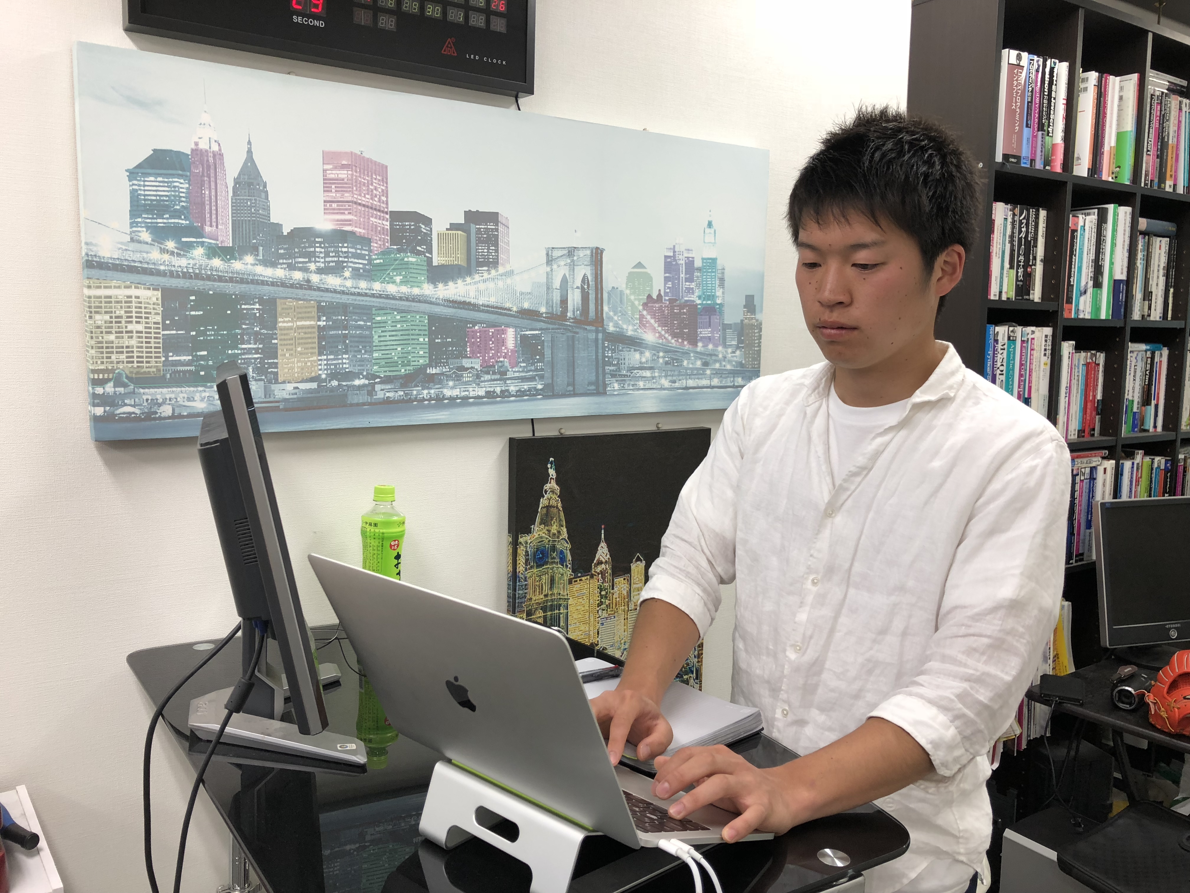 理論の上に積み上げる試行錯誤。ユーザーとの接することの重要さ。