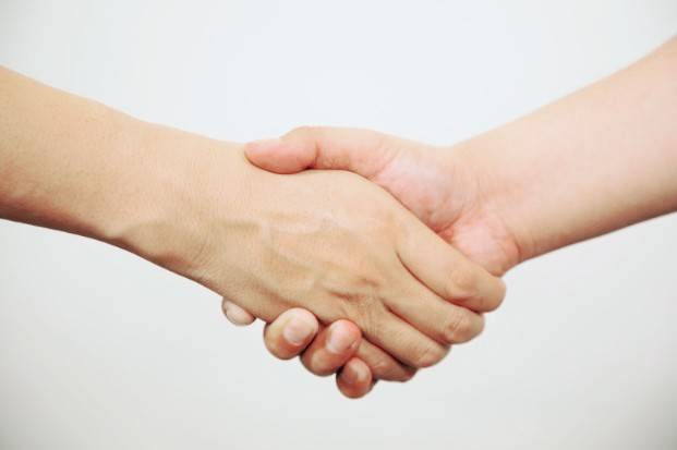 もしも会社があなたのキャリアプランを本気でサポートしてくれたら素敵だと思いませんか？UZUZには「コミットメント」があります！