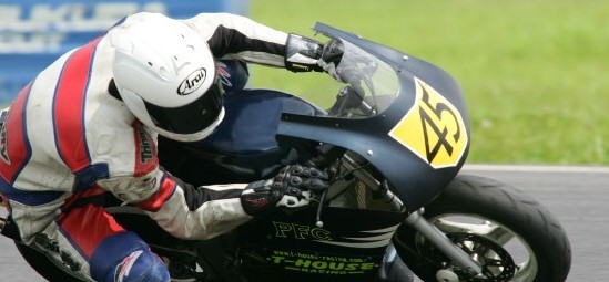 ベンチャーとレース