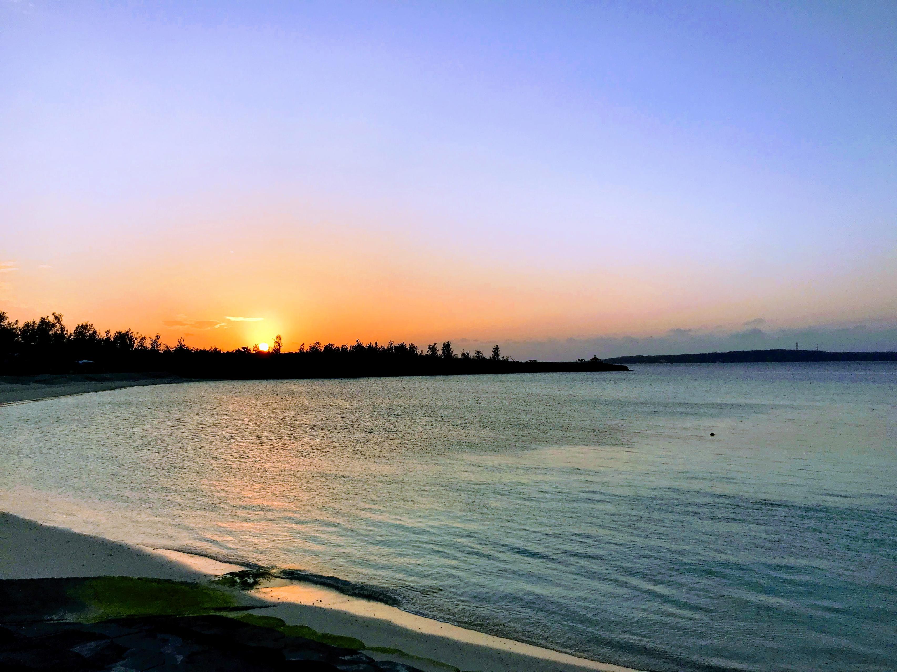 リゾートワーク制度を始めた理由を、想いを込めて3,000字かけて説明します（面白人事制度を作りたかったわけじゃないのです）