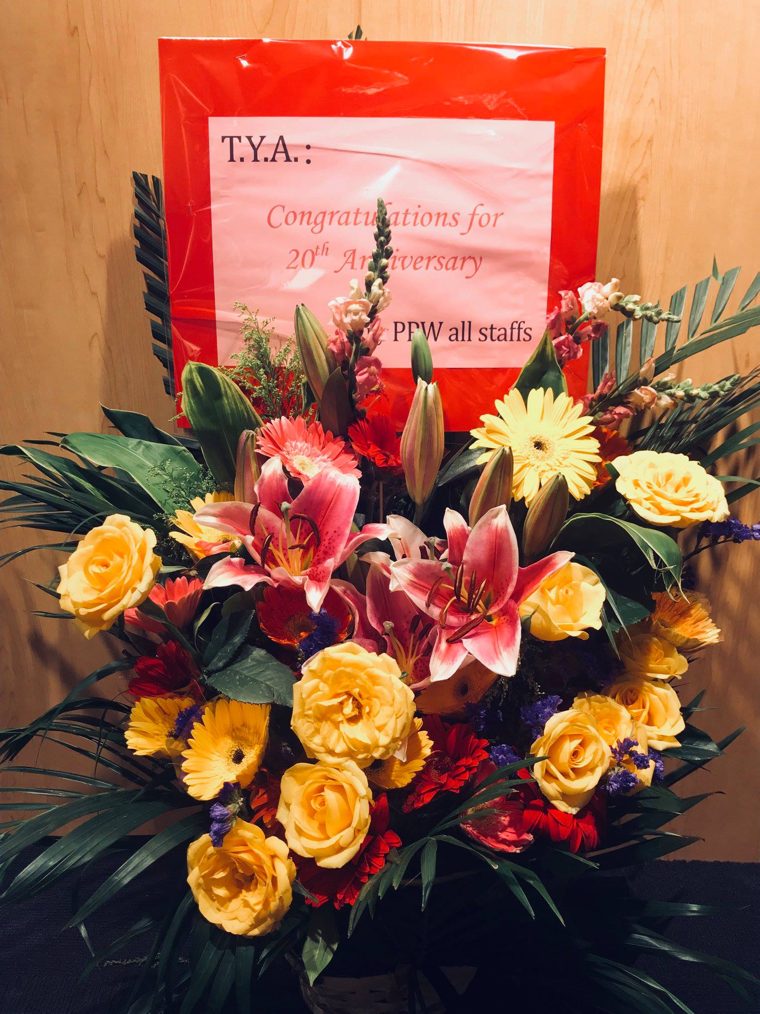 【✨🎉TYA20周年！今年係TYA响香港嘅第20年！お花💐頂きました！✨】