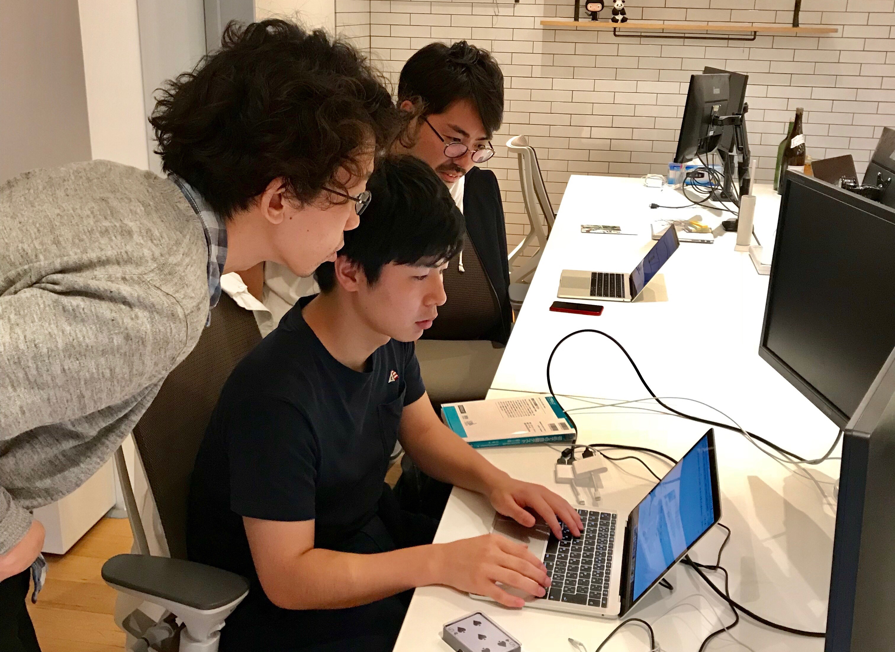 新人奮闘記〜営業マンからエンジニアに〜