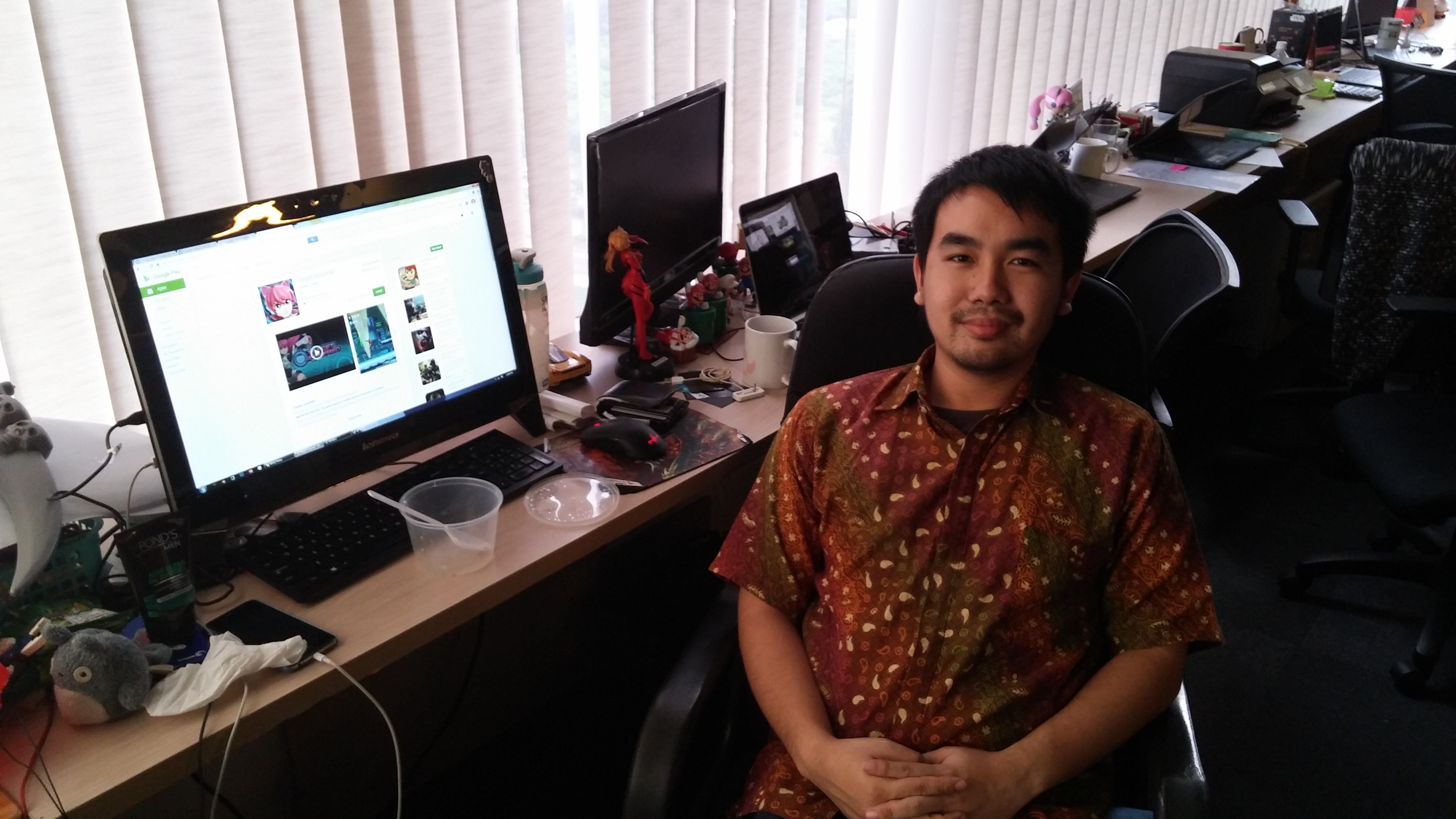 Serunya Bekerja Bersama Keluarga di Touchten Games