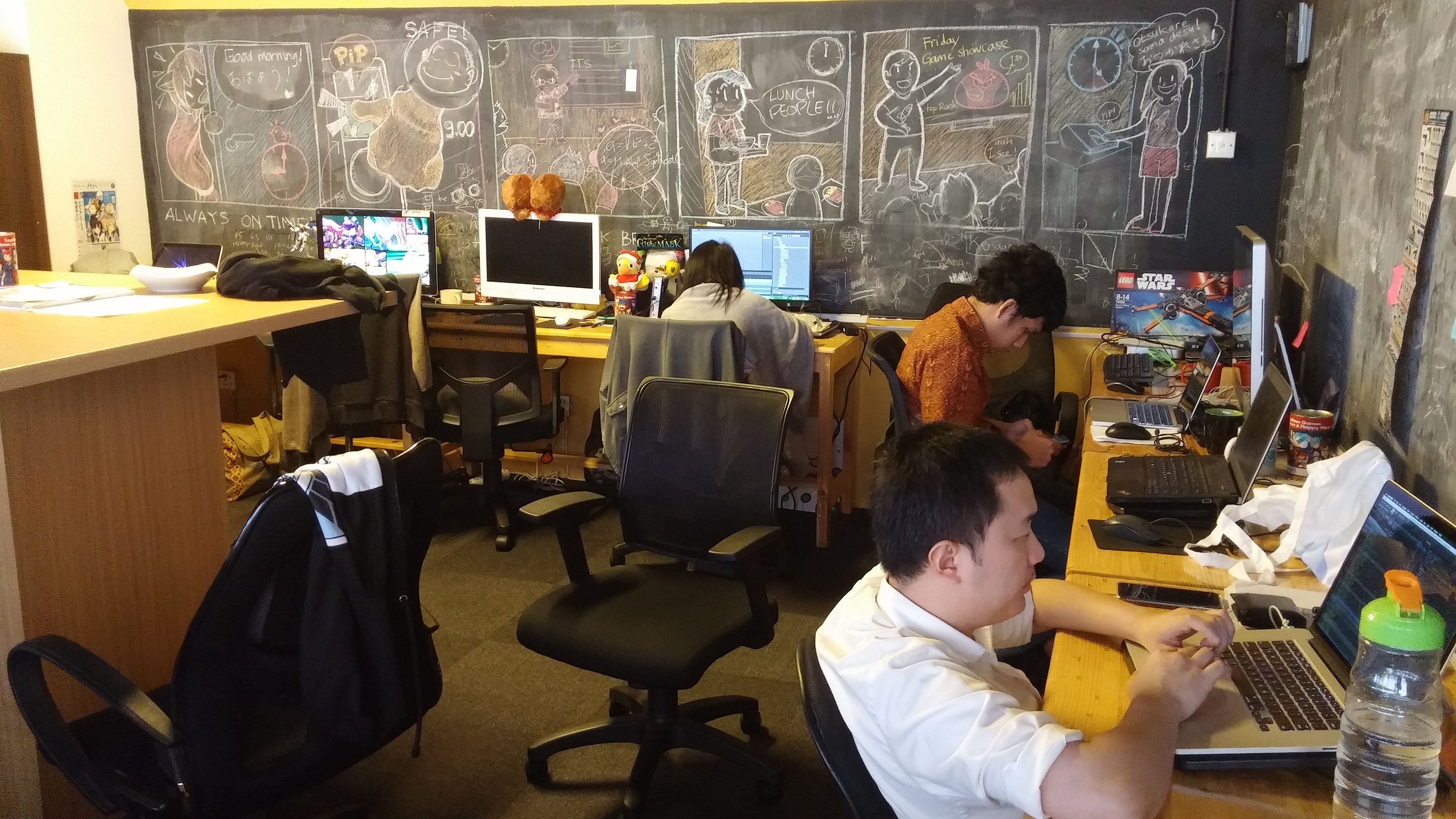 Serunya Bekerja Bersama Keluarga di Touchten Games