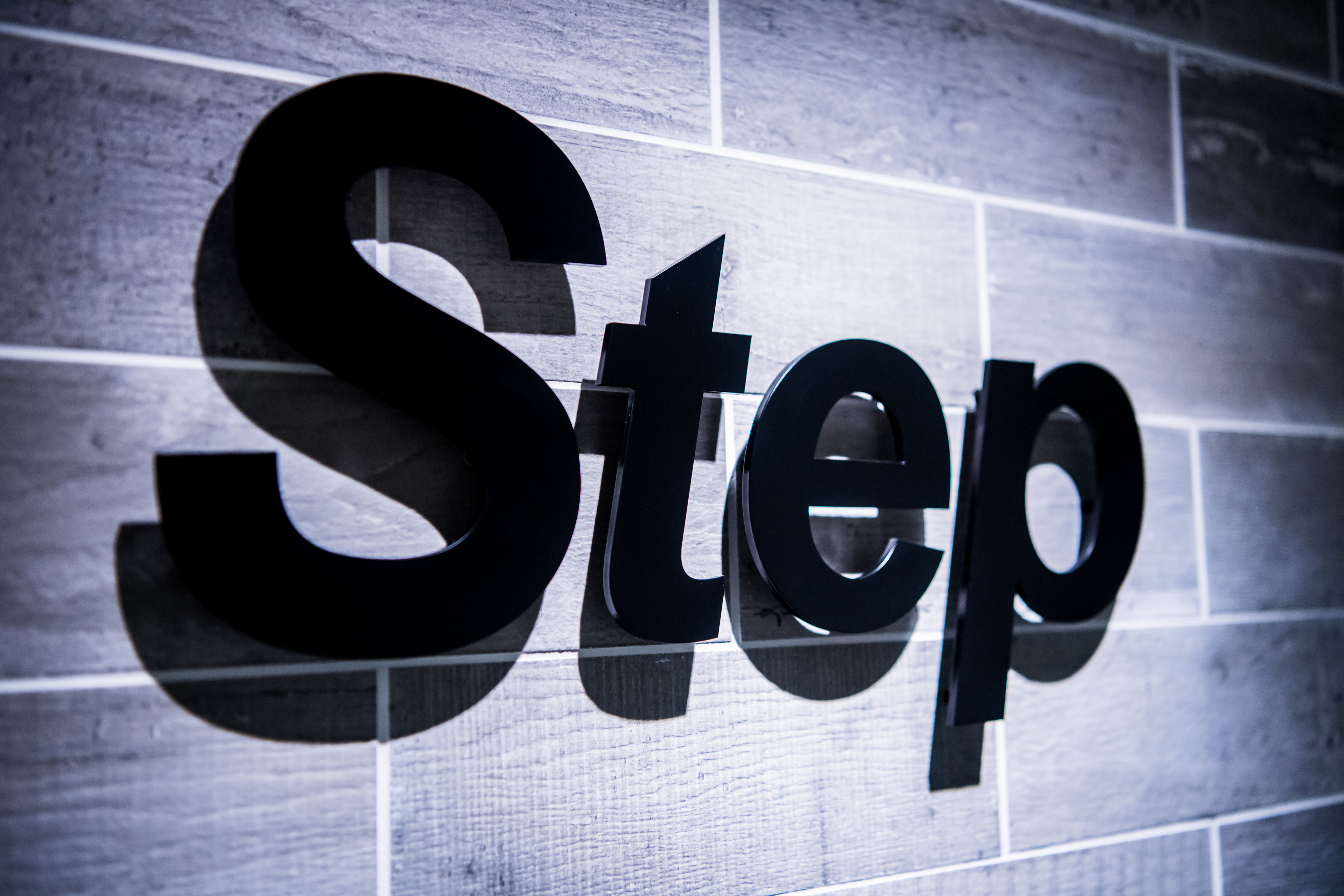 株式会社ステップクラウド