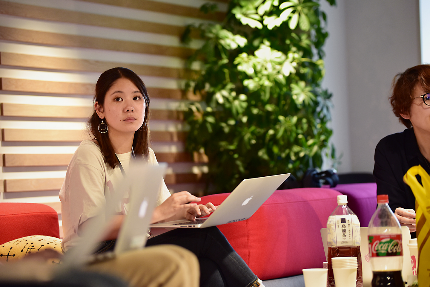 早稲田大学を4ヶ月で中退?!その後渡米した女子大生が新興国と日本を繋ぎながらインターンで経験していることとは