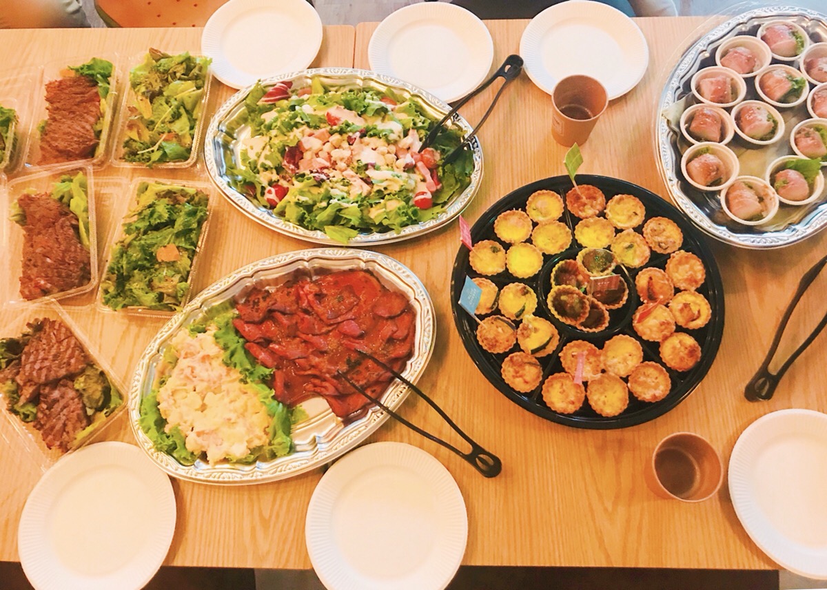 寄ってらっしゃい見てらっしゃい！