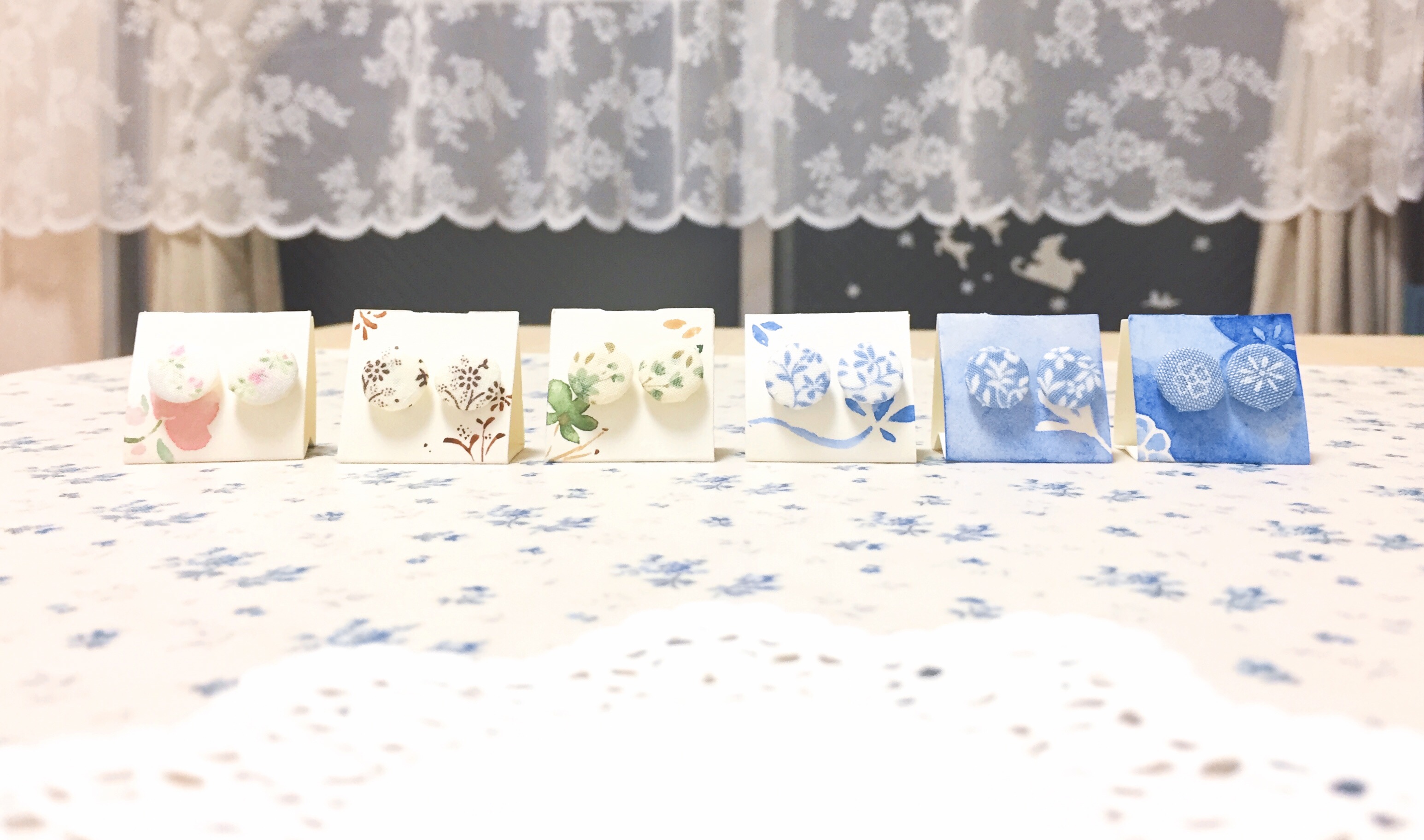 布のピアス