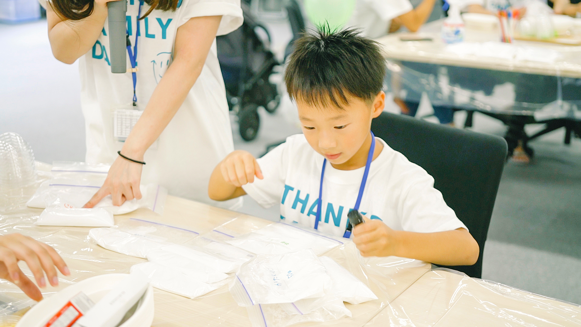 【社内行事】家族に感謝の気持ちを伝える。子どもたちに貴重な体験と思い出を…　「ＴＨＡＮＫＳ　ＦＡＭＩＬＹ　ＤＡＹ！」
