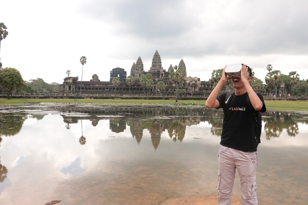 世界初！？アンコール・ワットにてVR体験！