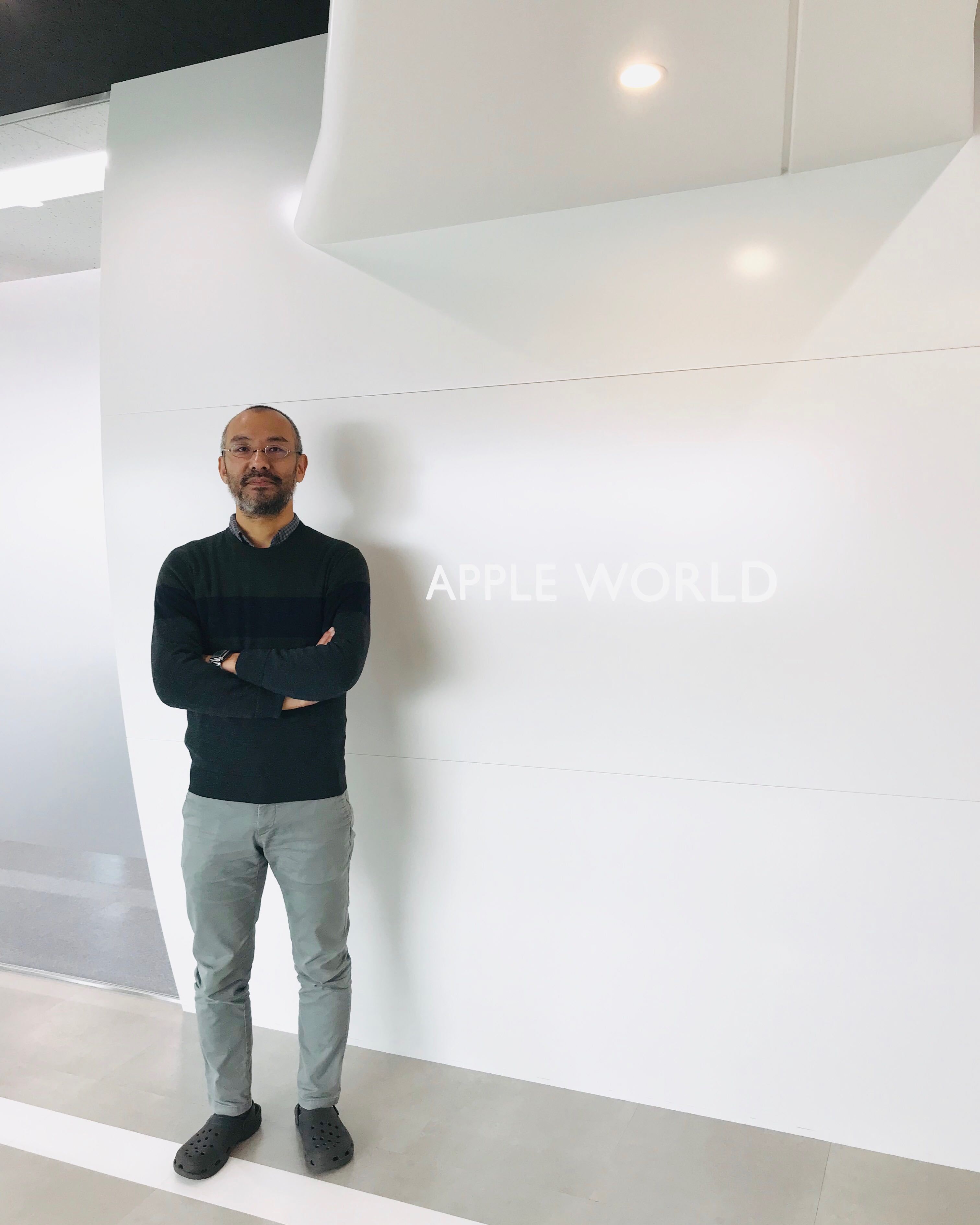 フリーランスで技術を磨いた元デザイナーがアップルワールドのエンジニアマネージャーとして入社した理由とは。