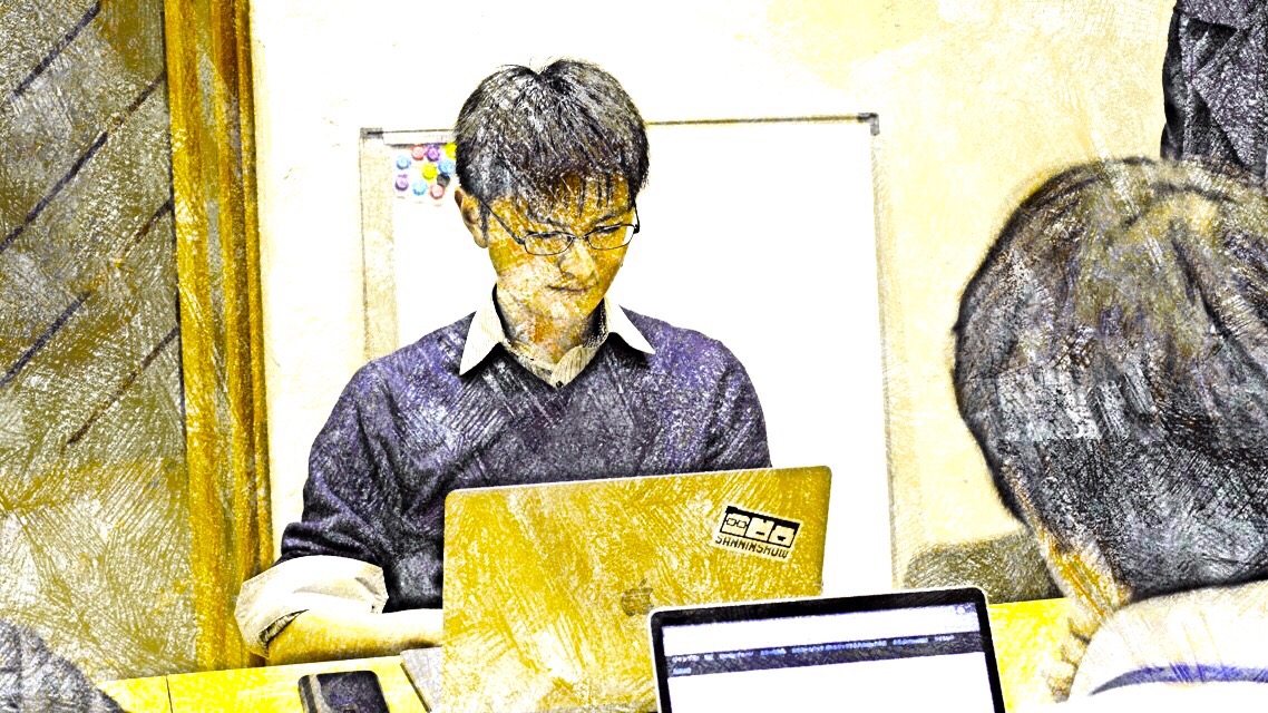 毒舌ガジェットマスター『笠』を社内随一の愛される男が勝手に紹介します。