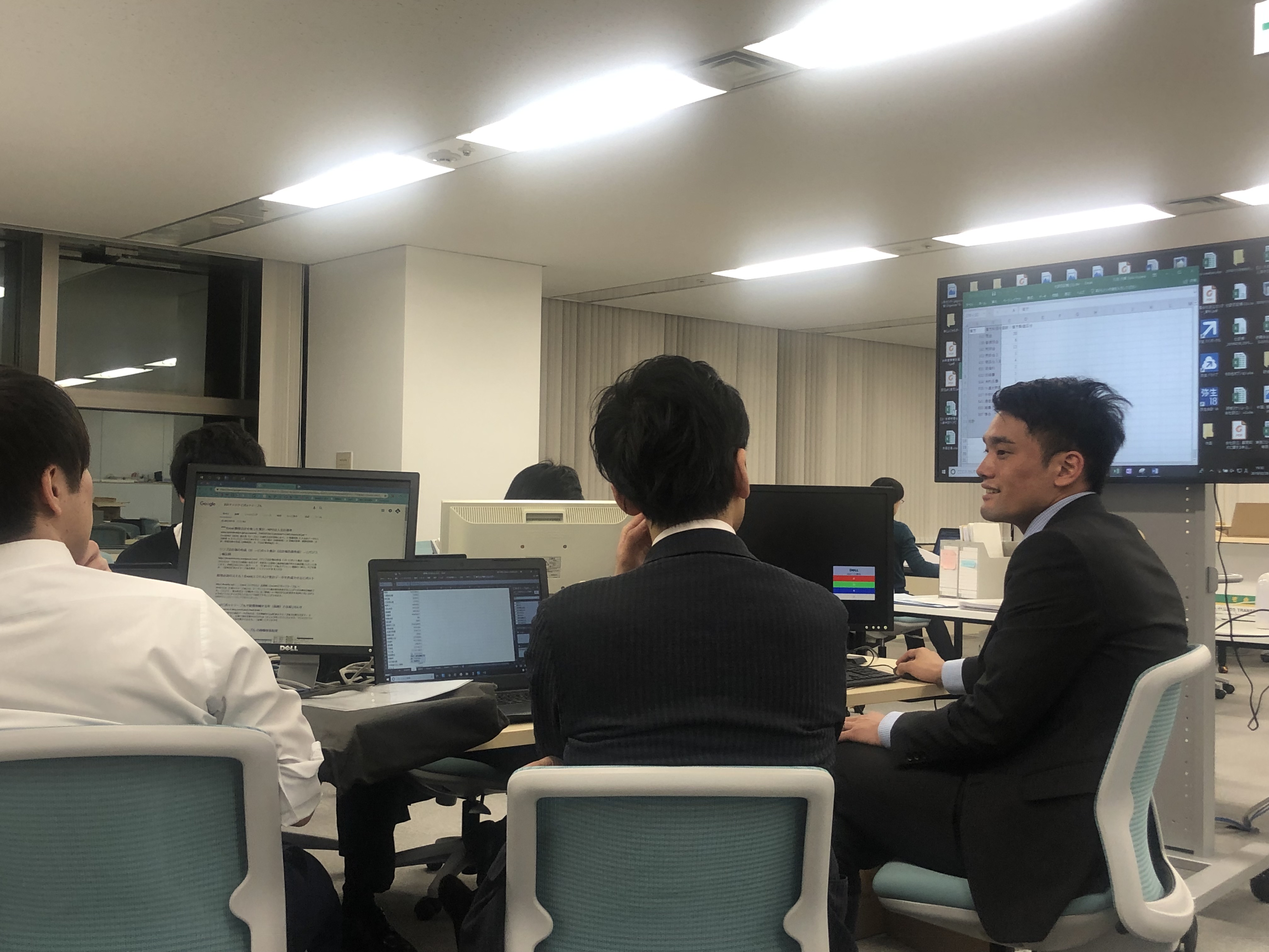 社内研修を行って、社員の育成に力を入れてます