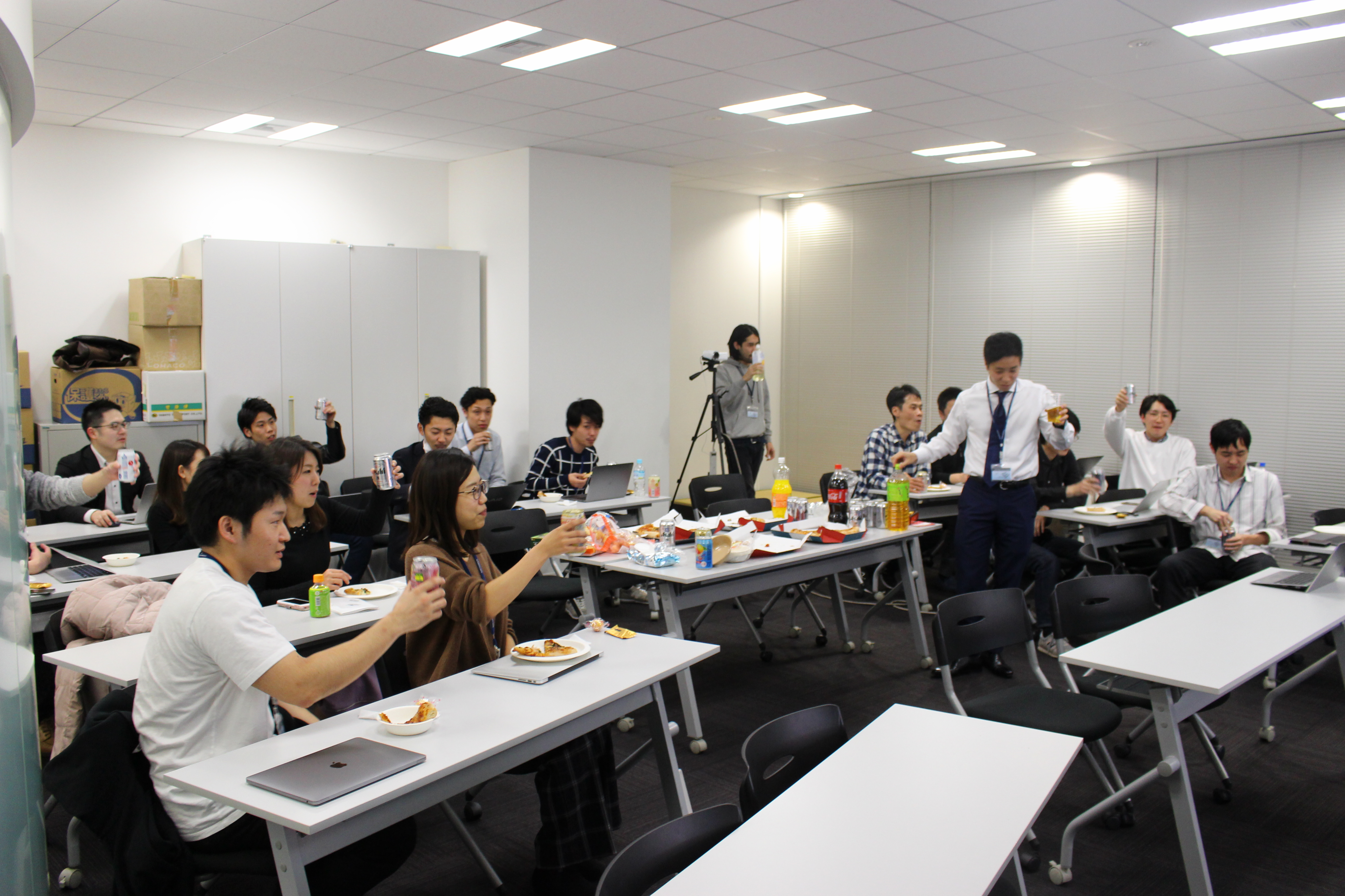 ＜4大LT大会＞ 第13期最後のLT大会『隠し芸大会』が開催されました！