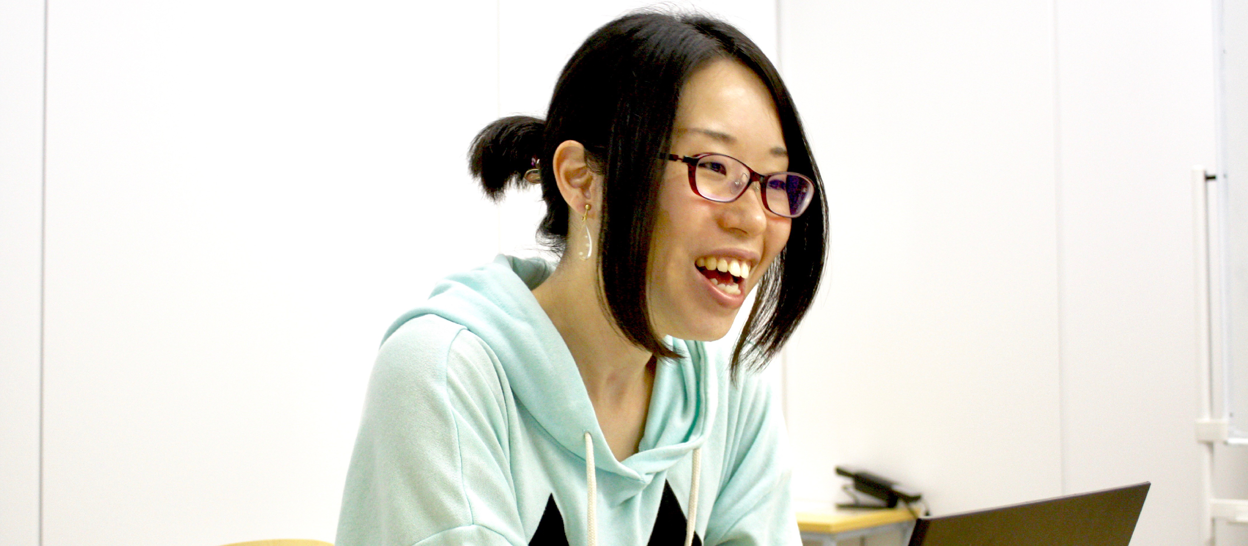 エスディーテックは真面目で優しくてゆるい会社？！美大卒UIデザイナー兼人間中心設計専門家に“社内のリアル”を聞いてみた！【後編】