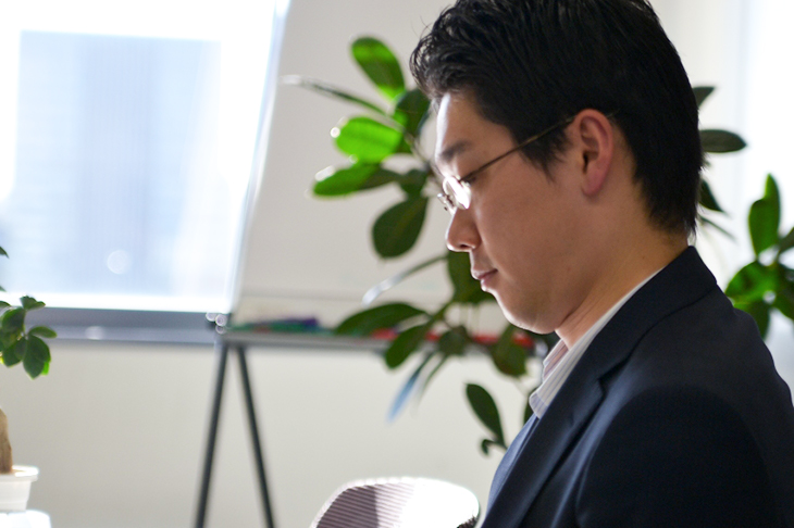 社員インタビュー・梅澤次郎（アソシエイト・ディレクター）